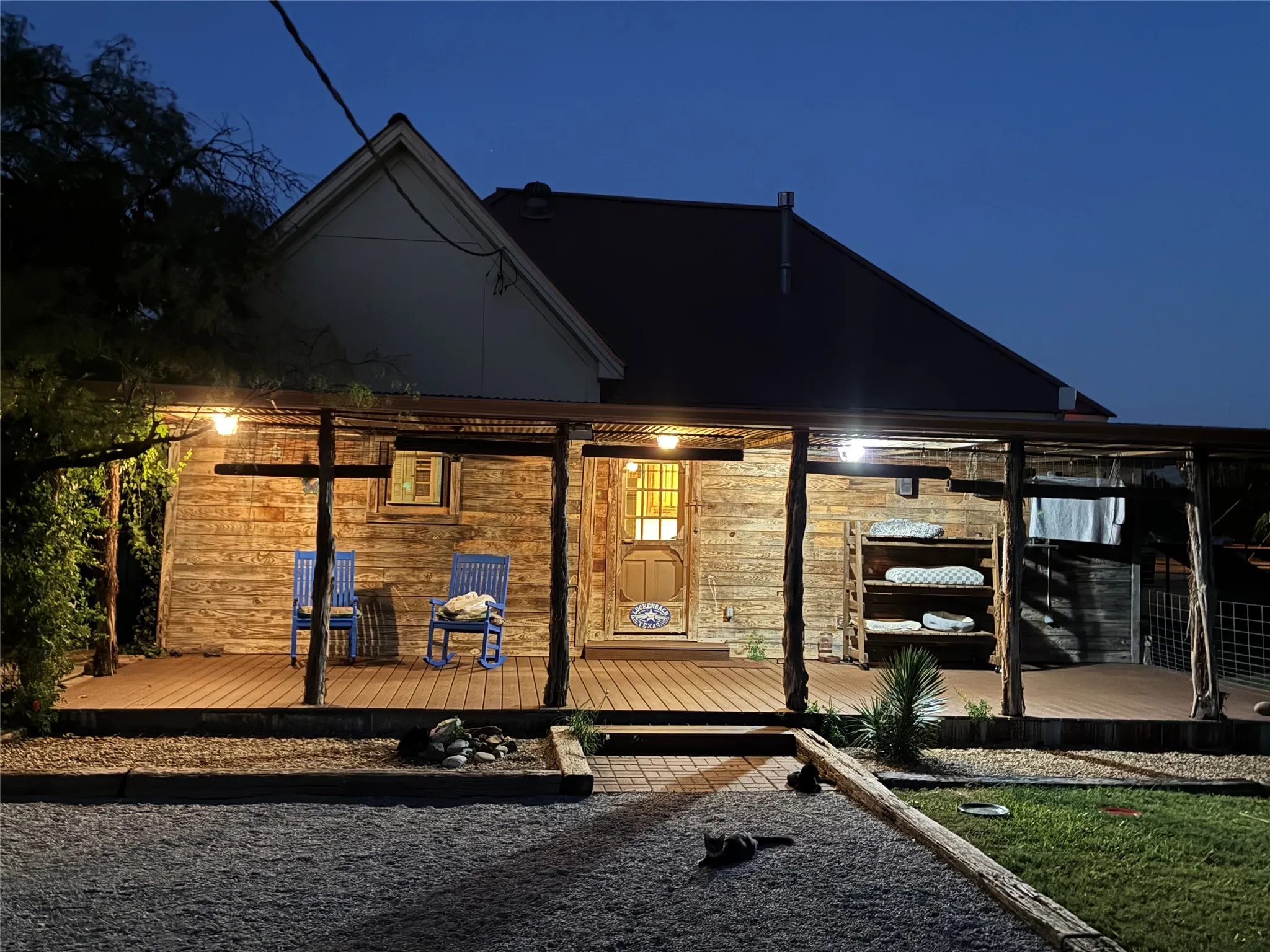 Single Family Residence For Sale in Parker County , 106 S Houston Street, Millsap, Texas 76066, 3 Bedroom, 1 Bathroom, 1 Garage spaces, 1,169 Sqft, built in 0, mls#21078128, Real Estate Agent in Millsap, Homes For Sale in Parker county, Homes For Sale in Millsap, Realtor in Millsap Texas, Real Estate Brokerage Independent Realty Texas, Luminita Cordes Realtor