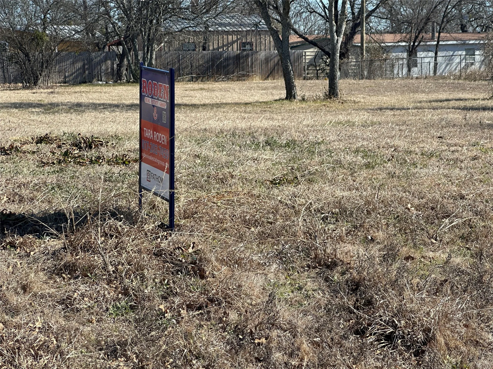 Unimproved Land For Sale in Johnson County , 4229 N Main Street, Cleburne, Texas 76058, 0, 0, Garage spaces, 0 Sqft, built in 0, mls#21076107, Real Estate Agent in Cleburne, Homes For Sale in Johnson county, Homes For Sale in Cleburne, Realtor in Cleburne Texas, Real Estate Brokerage Independent Realty Texas, Luminita Cordes Realtor