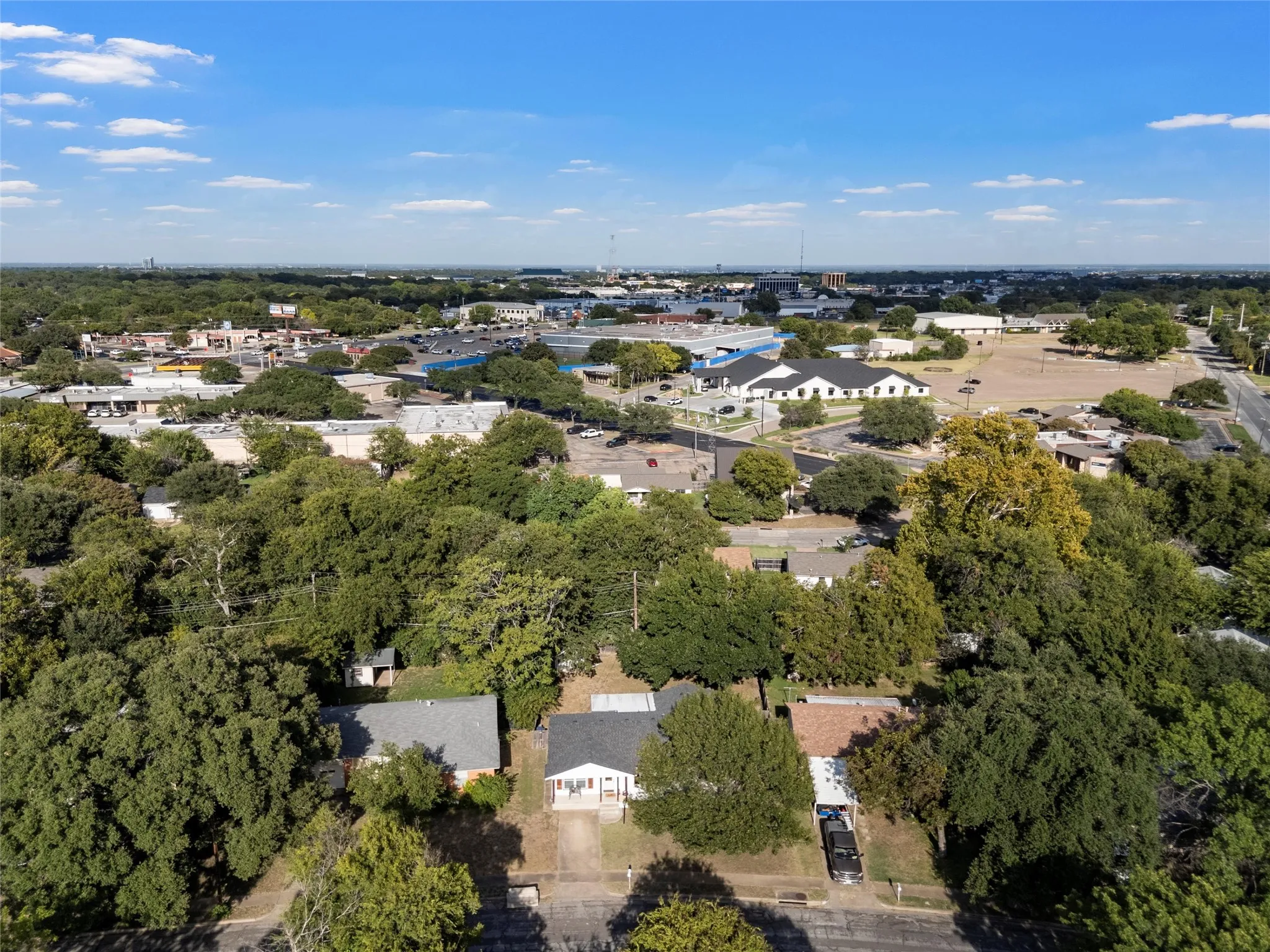 Aerial view of property and surrounding area
