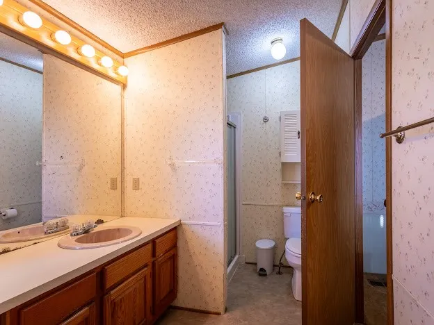 Separate Shower and Tub.