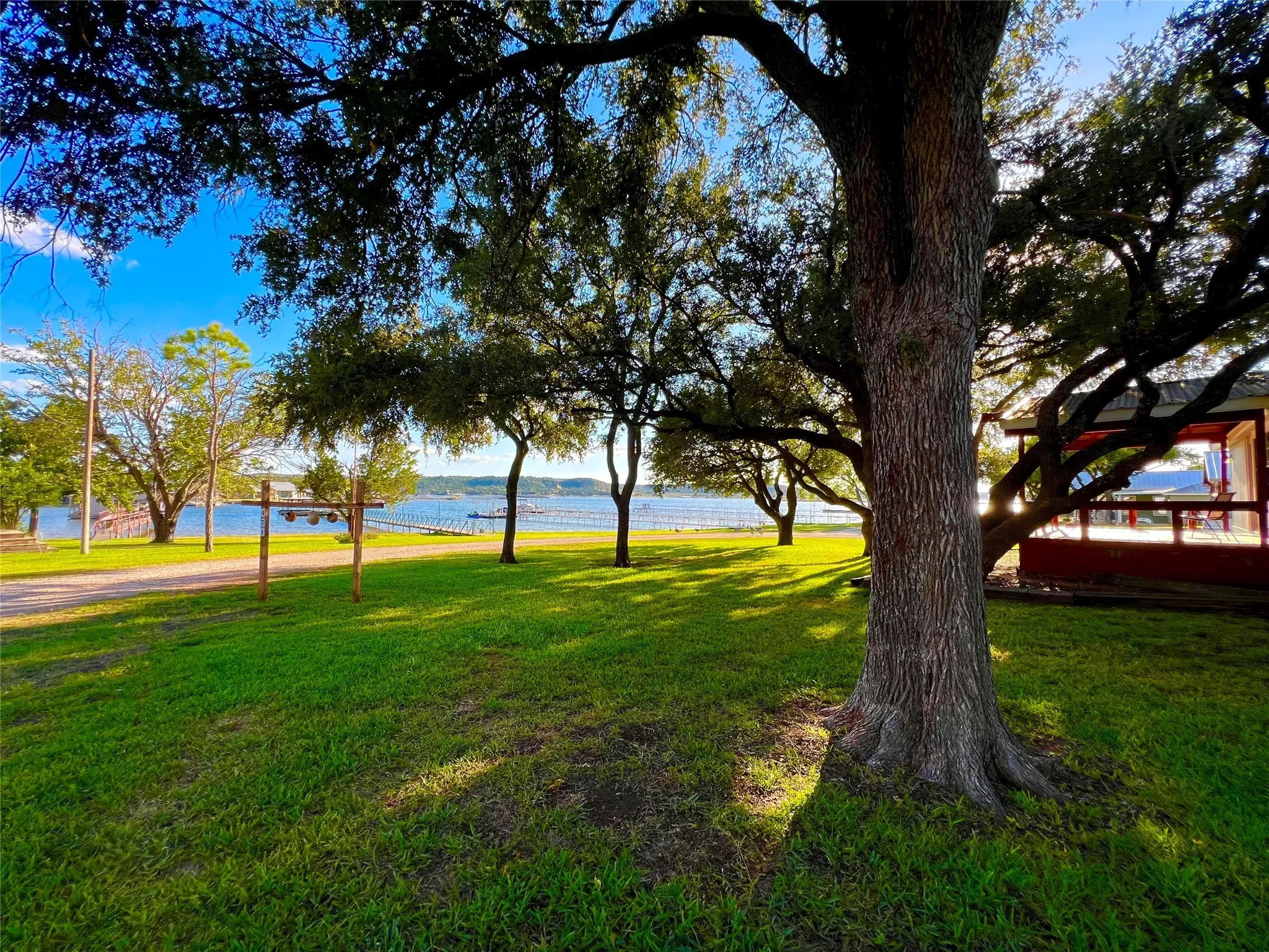 Single Family Residence For Sale in Palo Pinto County , 4713 Fox Hollow Road, Possum Kingdom Lake, Texas 76450, 3 Bedroom, 2 Bathroom, 3 Garage spaces, 1,680 Sqft, built in 1985, mls#21075472, Real Estate Agent in Possum Kingdom Lake, Homes For Sale in Palo Pinto county, Homes For Sale in Possum Kingdom Lake, Realtor in Possum Kingdom Lake Texas, Real Estate Brokerage Independent Realty Texas, Luminita Cordes Realtor