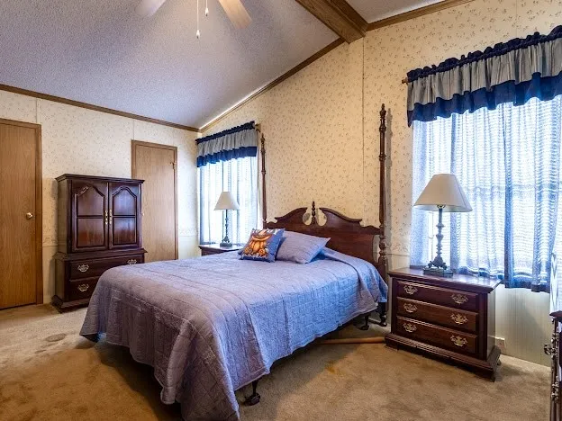 Single Family Residence For Sale in Palo Pinto County , 4713 Fox Hollow Road, Possum Kingdom Lake, Texas 76450, 3 Bedroom, 2 Bathroom, 3 Garage spaces, 1,680 Sqft, built in 1985, mls#21075472, Real Estate Agent in Possum Kingdom Lake, Homes For Sale in Palo Pinto county, Homes For Sale in Possum Kingdom Lake, Realtor in Possum Kingdom Lake Texas, Real Estate Brokerage Independent Realty Texas, Luminita Cordes Realtor