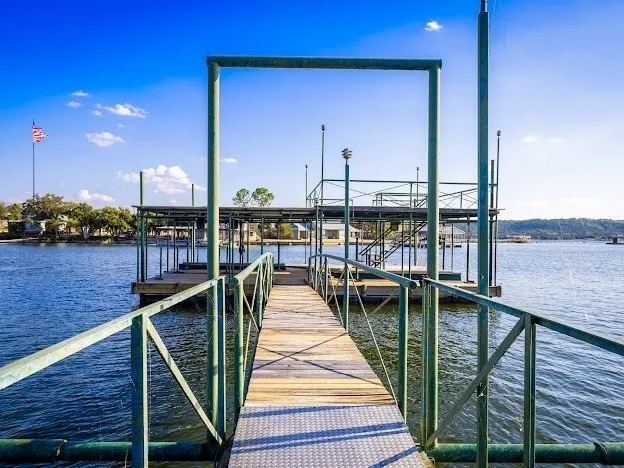 Single Family Residence For Sale in Palo Pinto County , 4713 Fox Hollow Road, Possum Kingdom Lake, Texas 76450, 3 Bedroom, 2 Bathroom, 3 Garage spaces, 1,680 Sqft, built in 1985, mls#21075472, Real Estate Agent in Possum Kingdom Lake, Homes For Sale in Palo Pinto county, Homes For Sale in Possum Kingdom Lake, Realtor in Possum Kingdom Lake Texas, Real Estate Brokerage Independent Realty Texas, Luminita Cordes Realtor