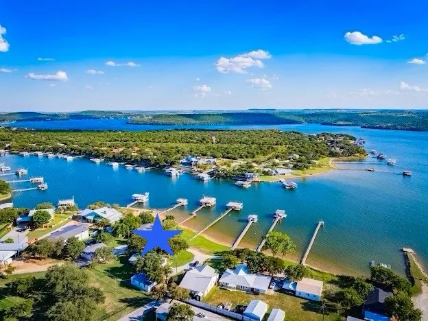Single Family Residence For Sale in Palo Pinto County , 4713 Fox Hollow Road, Possum Kingdom Lake, Texas 76450, 3 Bedroom, 2 Bathroom, 3 Garage spaces, 1,680 Sqft, built in 1985, mls#21075472, Real Estate Agent in Possum Kingdom Lake, Homes For Sale in Palo Pinto county, Homes For Sale in Possum Kingdom Lake, Realtor in Possum Kingdom Lake Texas, Real Estate Brokerage Independent Realty Texas, Luminita Cordes Realtor