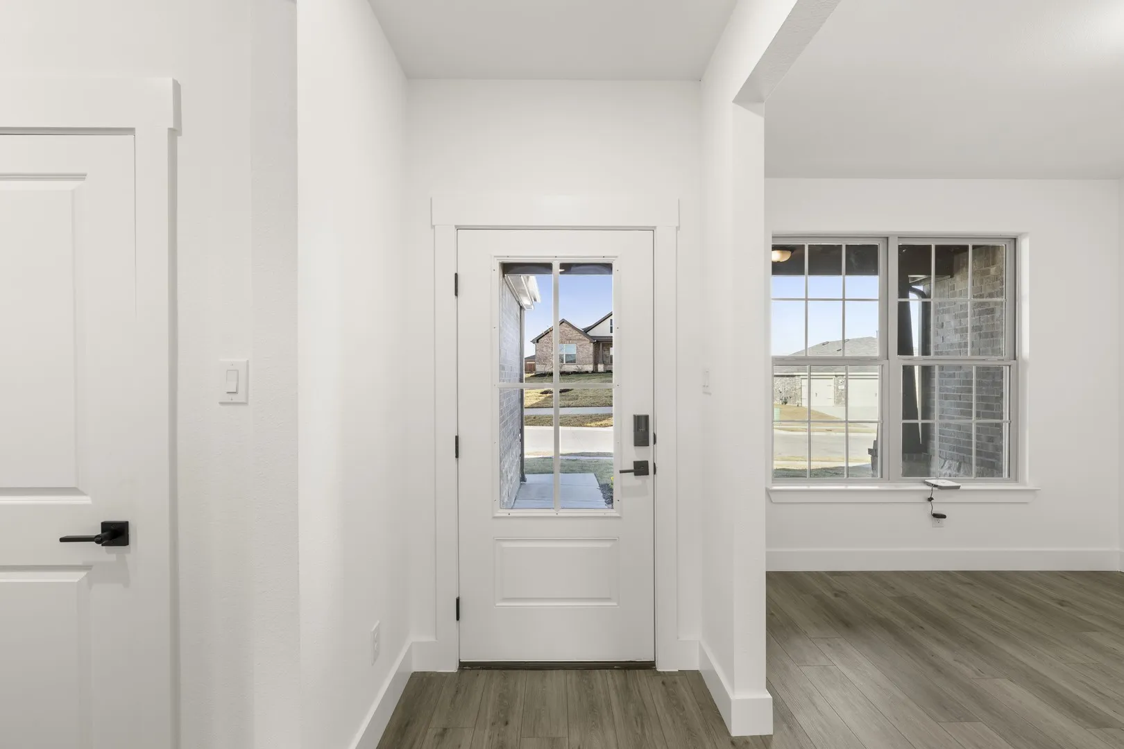 03. 219 Saddletree - Entry