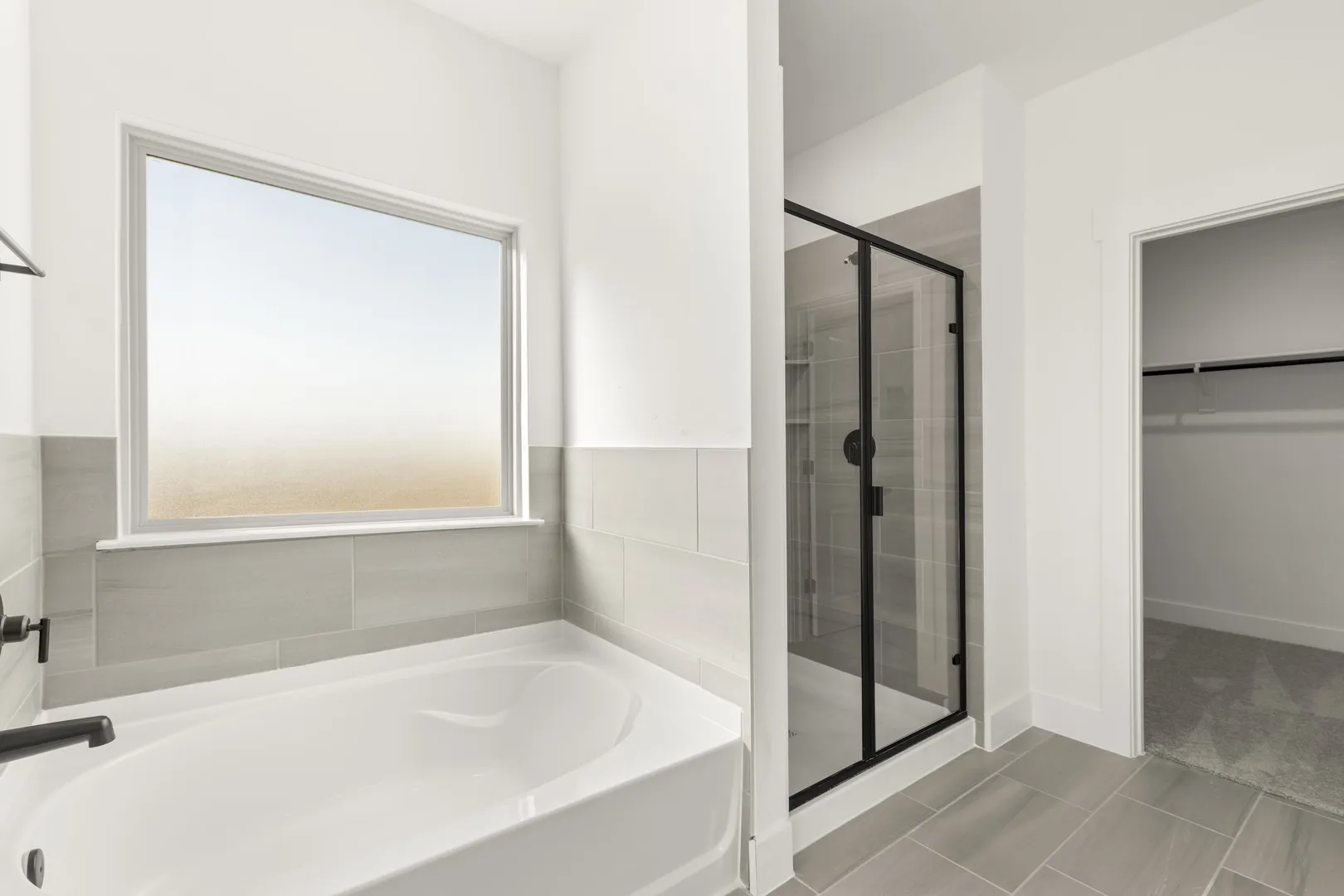 22. 219 Saddletree - Bath (2)