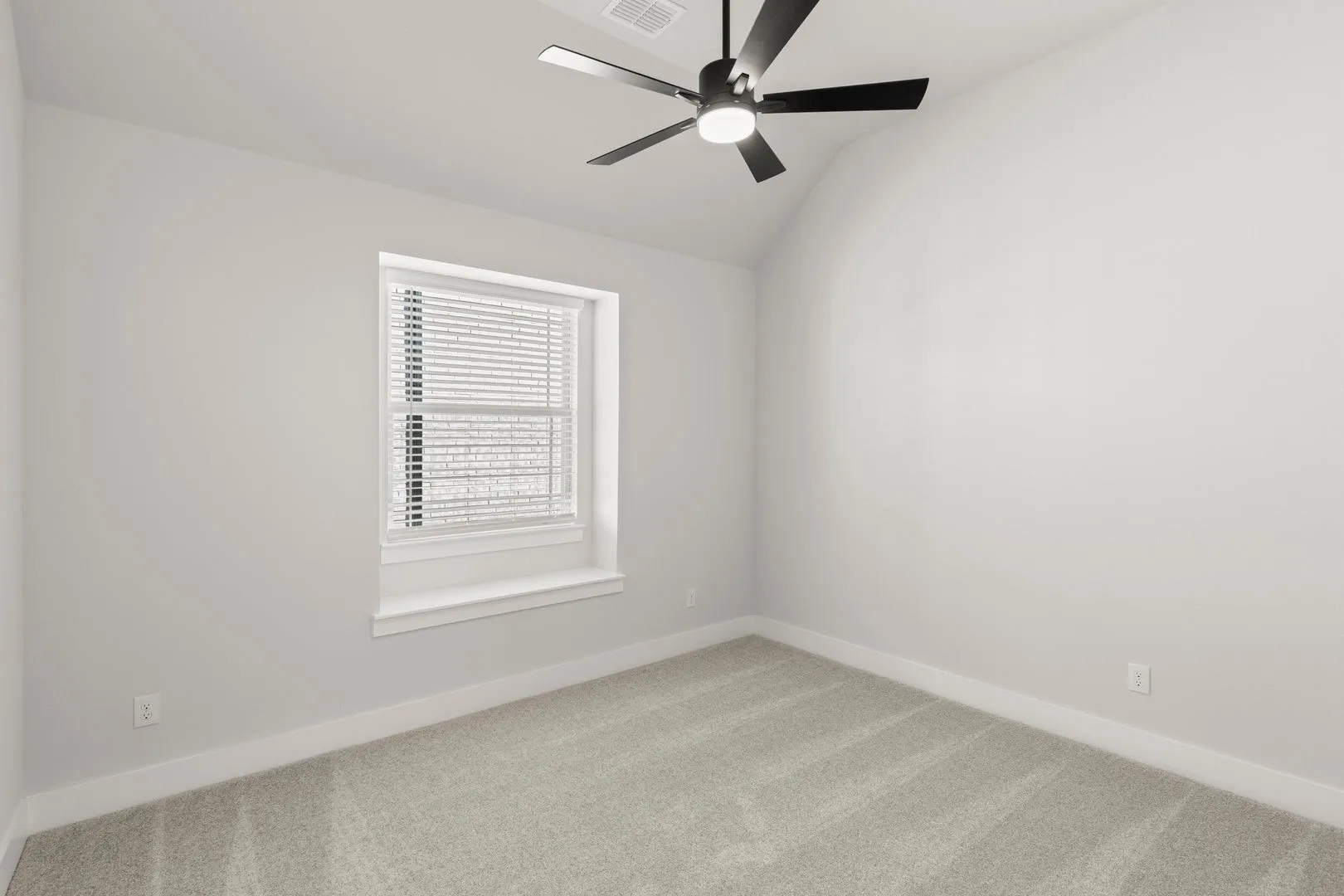 Single Family Residence For Sale in Dallas County , 8513 Cross Timber Trail, Rowlett, Texas 75089, 3 Bedroom, 3 Bathroom, 2 Garage spaces, 2,288 Sqft, built in 2025, New Construction - Complete, mls#21079052, Real Estate Agent in Rowlett, Homes For Sale in Dallas county, Homes For Sale in Rowlett, Realtor in Rowlett Texas, Real Estate Brokerage Independent Realty Texas, Luminita Cordes Realtor