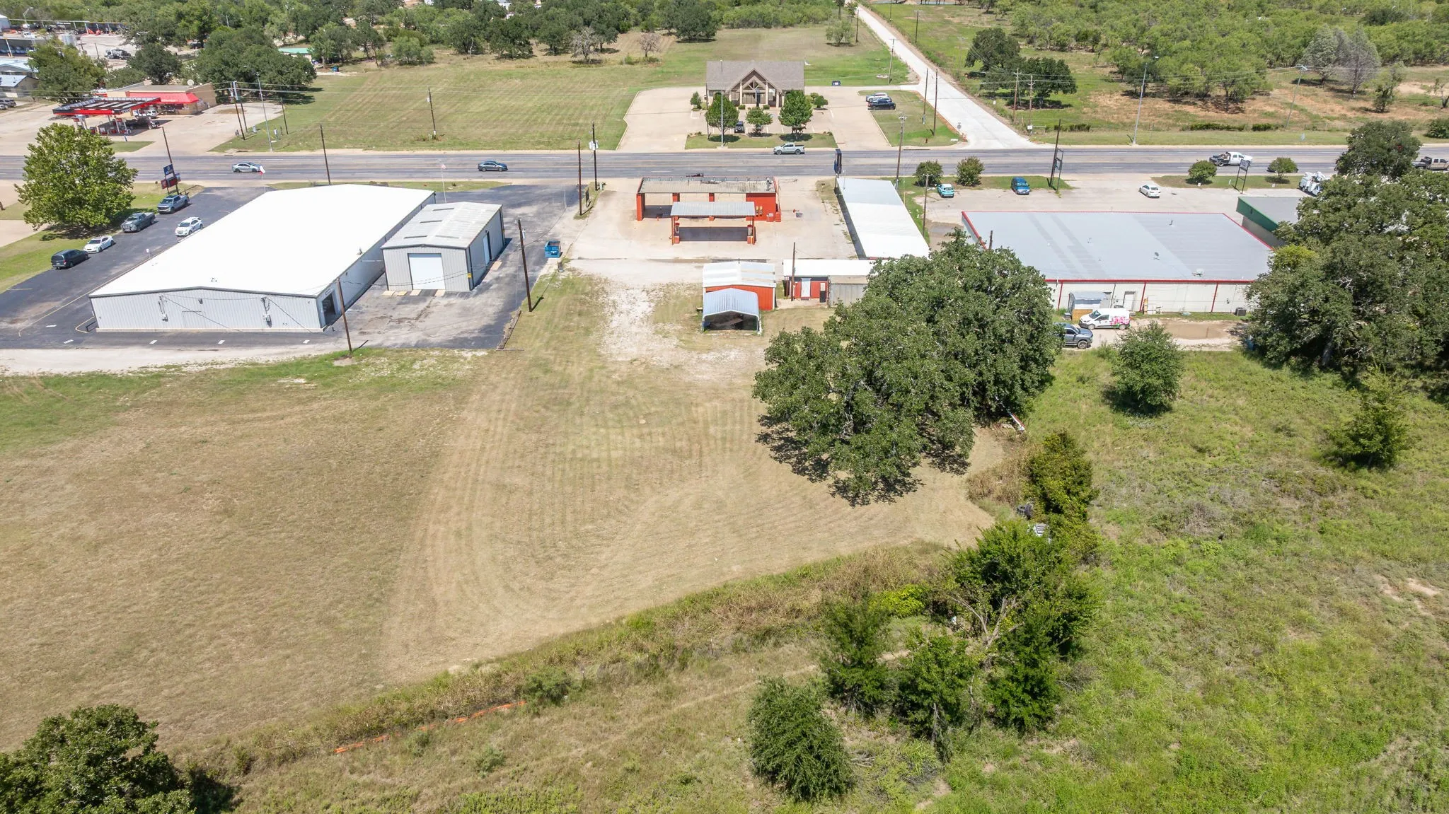 Business For Sale in Eastland County , 929 E Main Street, Eastland, Texas 76448, 0, 0, Garage spaces, 0 Sqft, built in 1985, Preowned, mls#21072418, Real Estate Agent in Eastland, Homes For Sale in Eastland county, Homes For Sale in Eastland, Realtor in Eastland Texas, Real Estate Brokerage Independent Realty Texas, Luminita Cordes Realtor