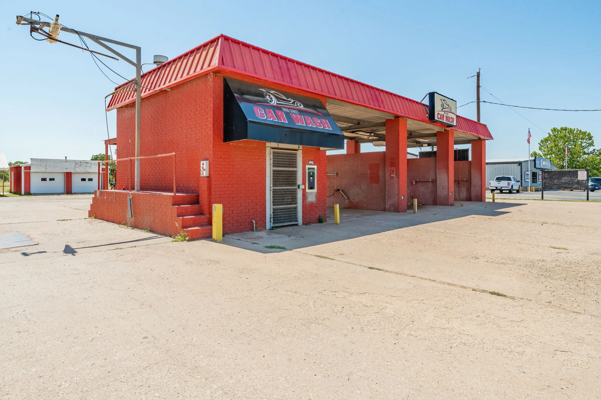 Business For Sale in Eastland County , 929 E Main Street, Eastland, Texas 76448, 0, 0, Garage spaces, 0 Sqft, built in 1985, Preowned, mls#21072418, Real Estate Agent in Eastland, Homes For Sale in Eastland county, Homes For Sale in Eastland, Realtor in Eastland Texas, Real Estate Brokerage Independent Realty Texas, Luminita Cordes Realtor