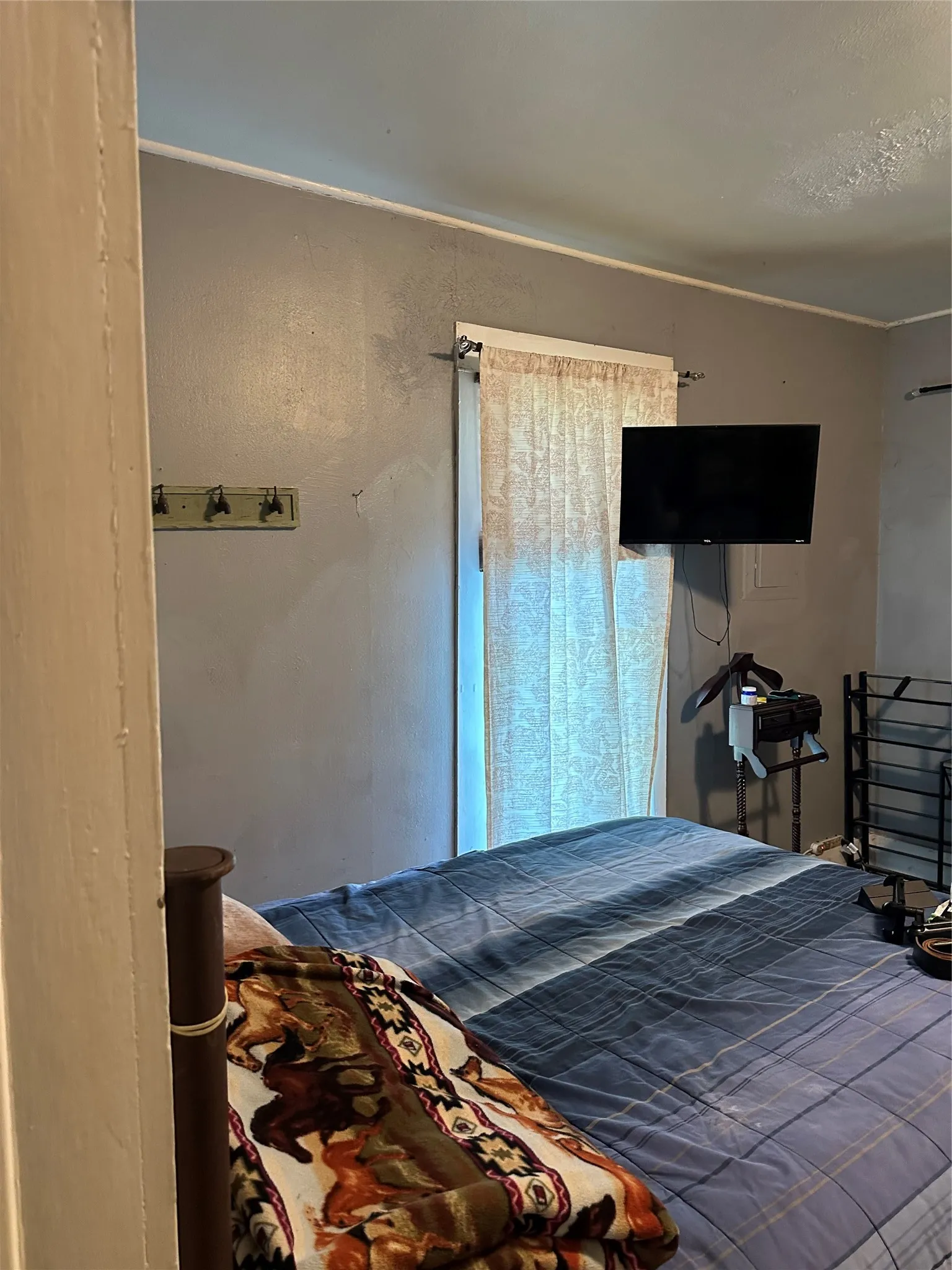 Single Family Residence For Sale in Limestone County , 5273 Fm 73 Road, Prairie Hill, Texas 76678, 3 Bedrooms, 2 Bathrooms, 2 Garage spaces, 2,645 Sqft, built in 1959, Price $225,000, mls#21076386, Real Estate Agent in Prairie Hill, Homes For Sale in Limestone county, Homes For Sale in Prairie Hill, Realtor in Prairie Hill Texas, Real Estate Brokerage Independent Realty Texas, Luminita Cordes Realtor