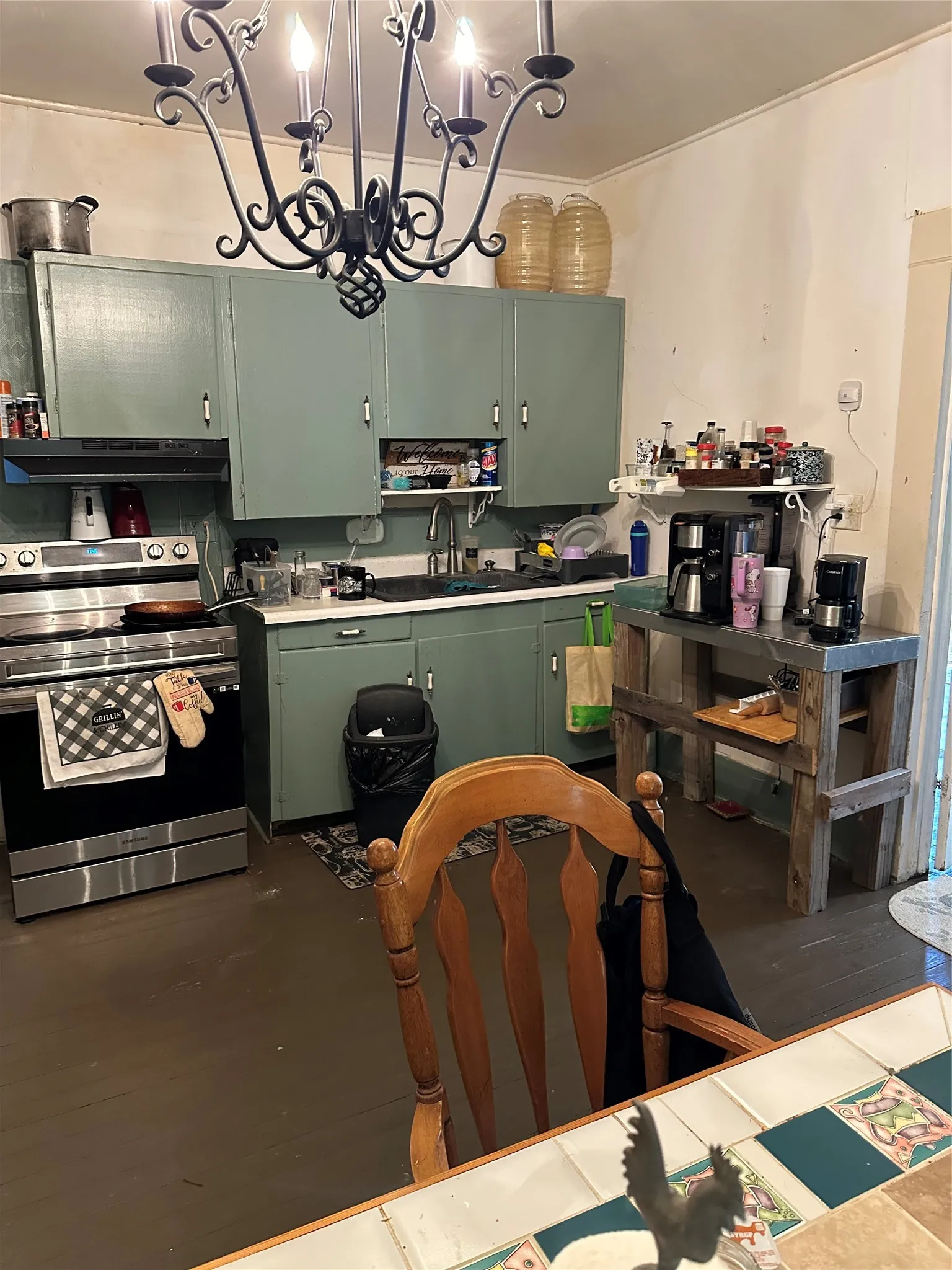 Single Family Residence For Sale in Limestone County , 5273 Fm 73 Road, Prairie Hill, Texas 76678, 3 Bedrooms, 2 Bathrooms, 2 Garage spaces, 2,645 Sqft, built in 1959, Price $225,000, mls#21076386, Real Estate Agent in Prairie Hill, Homes For Sale in Limestone county, Homes For Sale in Prairie Hill, Realtor in Prairie Hill Texas, Real Estate Brokerage Independent Realty Texas, Luminita Cordes Realtor