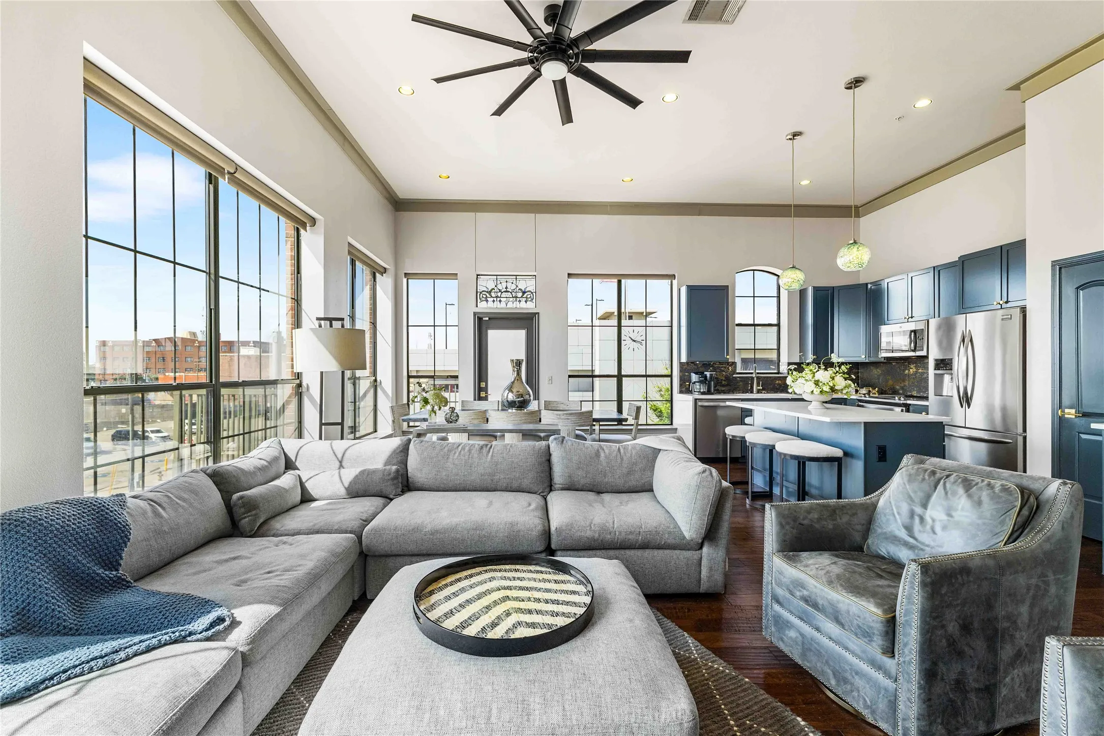 Condominium For Sale in Mc Lennan County , 330 Austin Avenue 322, Waco, Texas 76701, 2 Bedroom, 2 Bathroom, Garage spaces, 1,481 Sqft, built in 2008, mls#21079662, Real Estate Agent in Waco, Homes For Sale in Mc Lennan county, Homes For Sale in Waco, Realtor in Waco Texas, Real Estate Brokerage Independent Realty Texas, Luminita Cordes Realtor