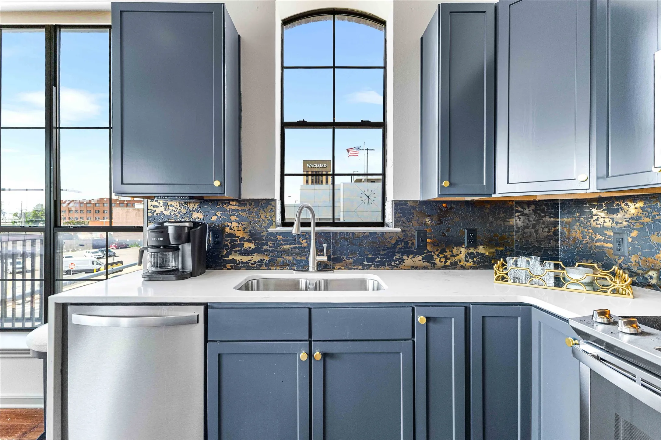 Condominium For Sale in Mc Lennan County , 330 Austin Avenue 322, Waco, Texas 76701, 2 Bedroom, 2 Bathroom, Garage spaces, 1,481 Sqft, built in 2008, mls#21079662, Real Estate Agent in Waco, Homes For Sale in Mc Lennan county, Homes For Sale in Waco, Realtor in Waco Texas, Real Estate Brokerage Independent Realty Texas, Luminita Cordes Realtor