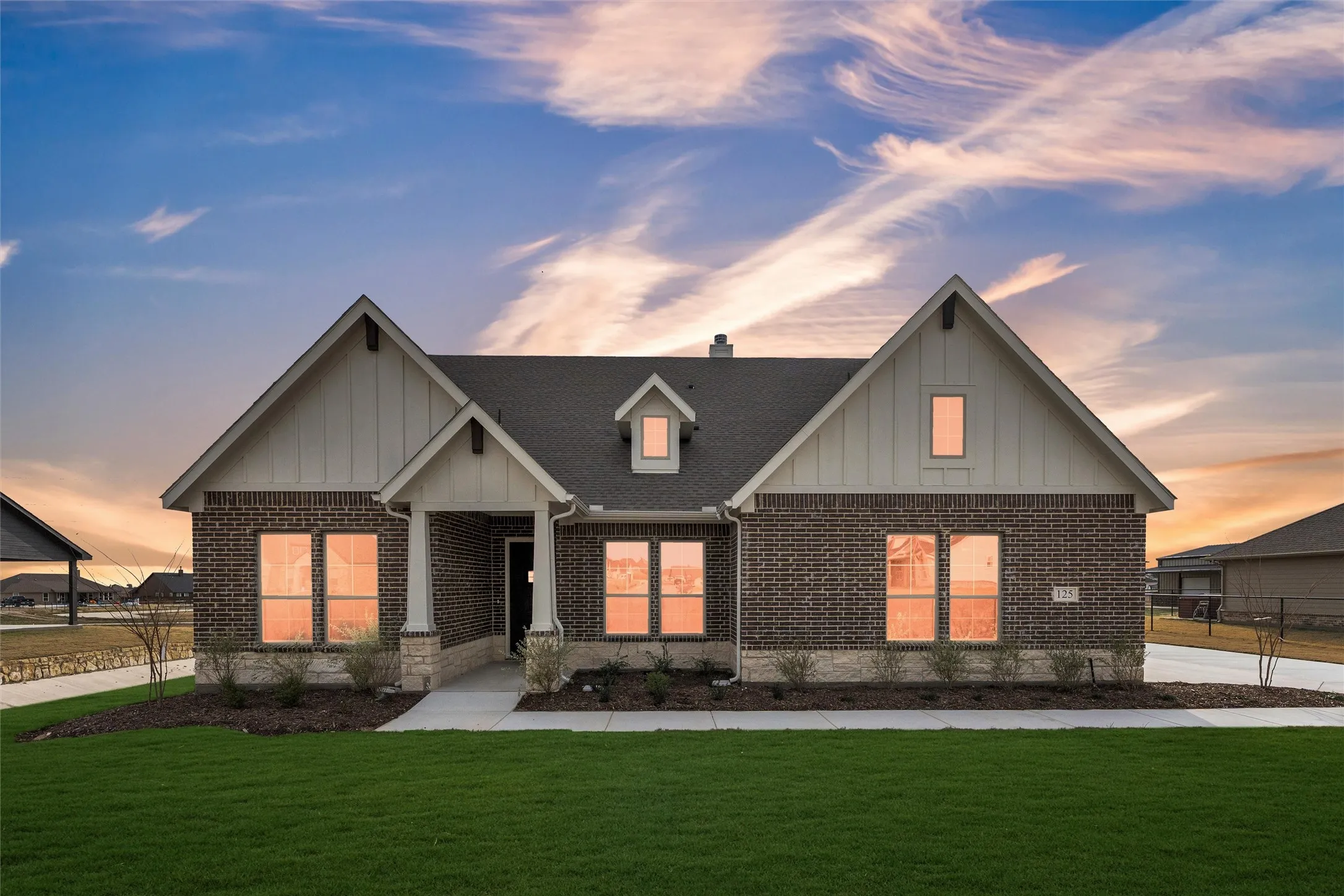 Single Family Residence For Sale in Wise County , 125 Snowy Owl Trail, New Fairview, Texas 76078, 4 Bedroom, 3 Bathroom, 2 Garage spaces, 2,499 Sqft, built in 2025, New Construction - Complete, mls#21079748, Real Estate Agent in New Fairview, Homes For Sale in Wise county, Homes For Sale in New Fairview, Realtor in New Fairview Texas, Real Estate Brokerage Independent Realty Texas, Luminita Cordes Realtor
