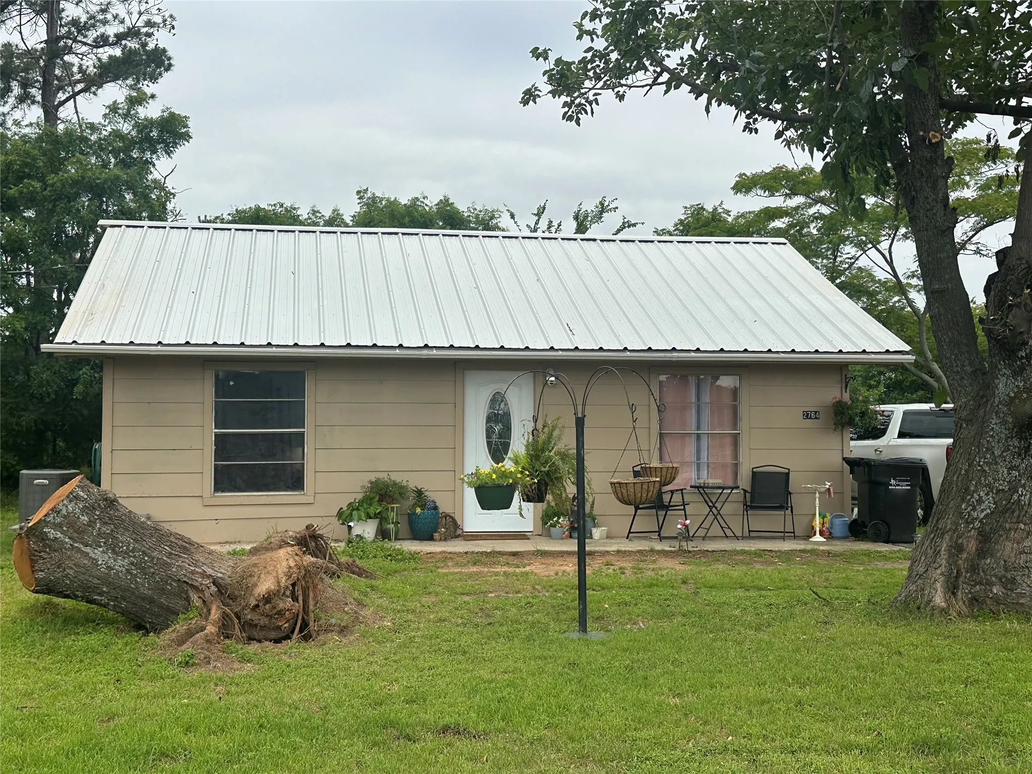 For Sale in Parker County , 2764 W Highway 199, Springtown, Texas 76082, 13 Bedroom, 6 Bathroom, Garage spaces, 0 Sqft, built in 1972, Preowned, mls#21075304, Real Estate Agent in Springtown, Homes For Sale in Parker county, Homes For Sale in Springtown, Realtor in Springtown Texas, Real Estate Brokerage Independent Realty Texas, Luminita Cordes Realtor