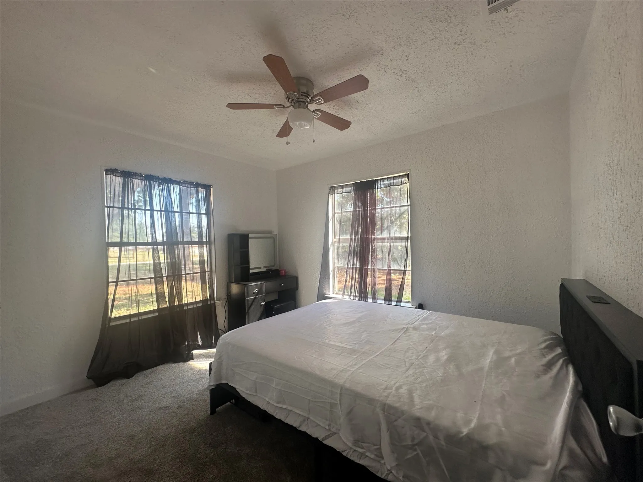 For Sale in Parker County , 2764 W Highway 199, Springtown, Texas 76082, 13 Bedroom, 6 Bathroom, Garage spaces, 0 Sqft, built in 1972, Preowned, mls#21075304, Real Estate Agent in Springtown, Homes For Sale in Parker county, Homes For Sale in Springtown, Realtor in Springtown Texas, Real Estate Brokerage Independent Realty Texas, Luminita Cordes Realtor