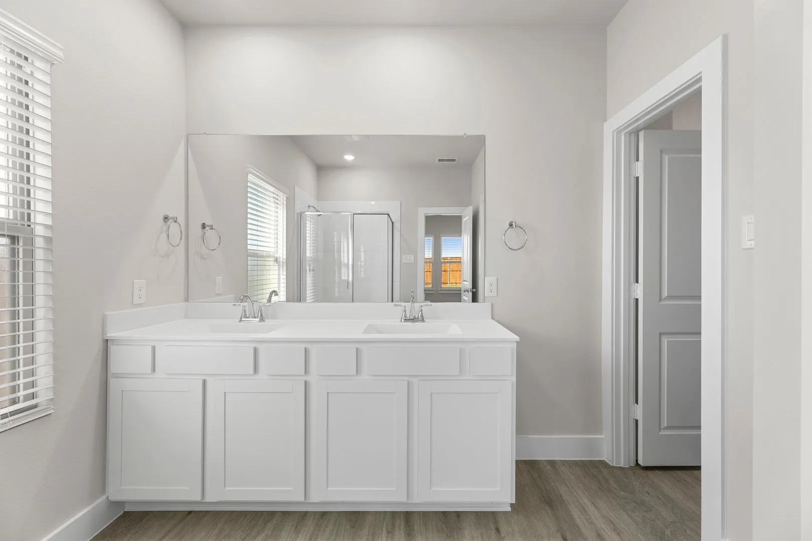 Single Family Residence For Sale in Kaufman County , 2372 Bell Way, Forney, Texas 75126, 4 Bedroom, 2 Bathroom, 2 Garage spaces, 1,762 Sqft, built in 2025, New Construction - Complete, mls#21080204, Real Estate Agent in Forney, Homes For Sale in Kaufman county, Homes For Sale in Forney, Realtor in Forney Texas, Real Estate Brokerage Independent Realty Texas, Luminita Cordes Realtor