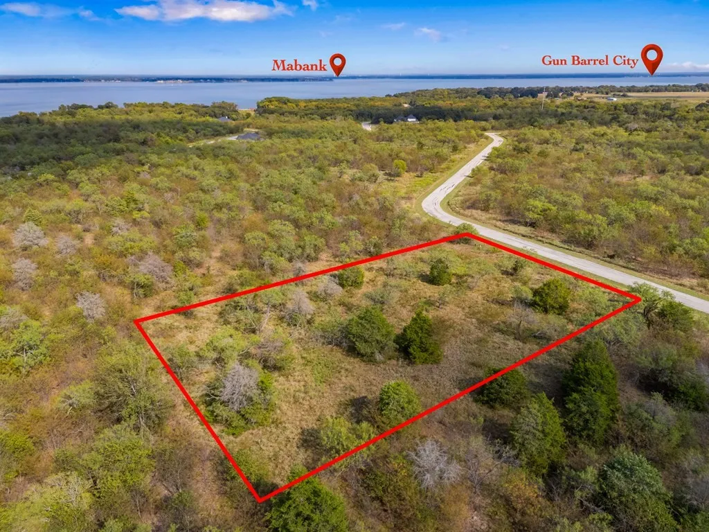 Unimproved Land For Sale in Kaufman County , 8037 Big Water Lane, Kemp, Texas 75143, 0, 0, Garage spaces, 0 Sqft, built in 0, mls#21076829, Real Estate Agent in Kemp, Homes For Sale in Kaufman county, Homes For Sale in Kemp, Realtor in Kemp Texas, Real Estate Brokerage Independent Realty Texas, Luminita Cordes Realtor