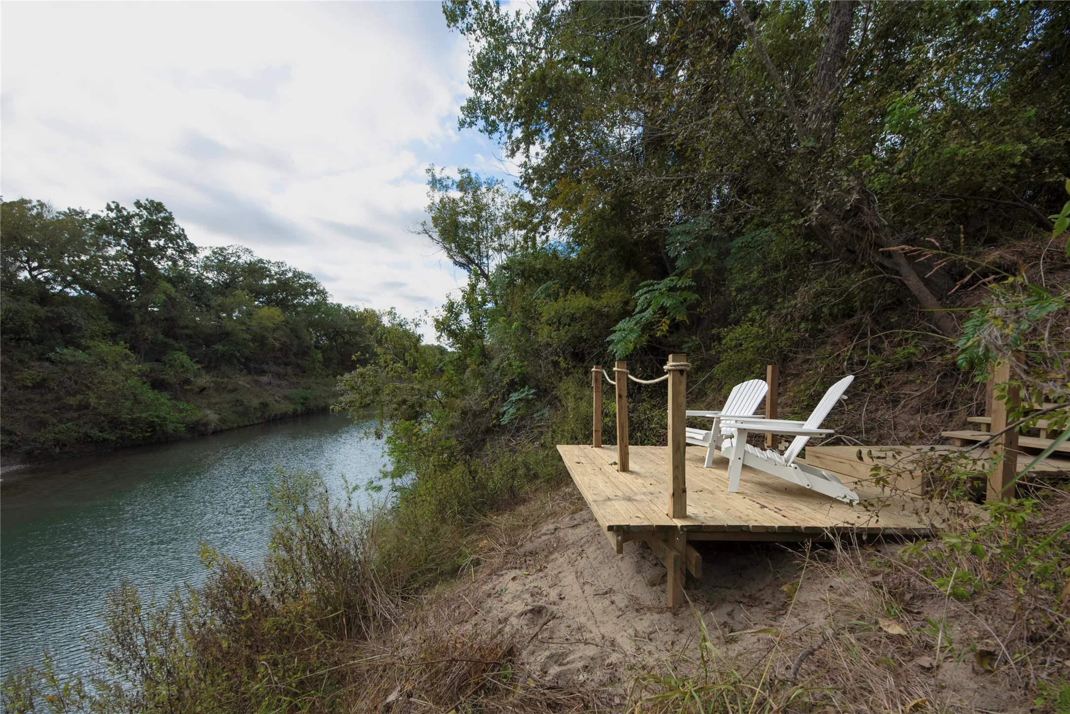 Farm For Sale in Bosque County , 395 County Road 2530, Meridian, Texas 76665, 5 Bedroom, 6 Bathroom, Garage spaces, 2,840 Sqft, built in 2016, mls#21073127, Real Estate Agent in Meridian, Homes For Sale in Bosque county, Homes For Sale in Meridian, Realtor in Meridian Texas, Real Estate Brokerage Independent Realty Texas, Luminita Cordes Realtor