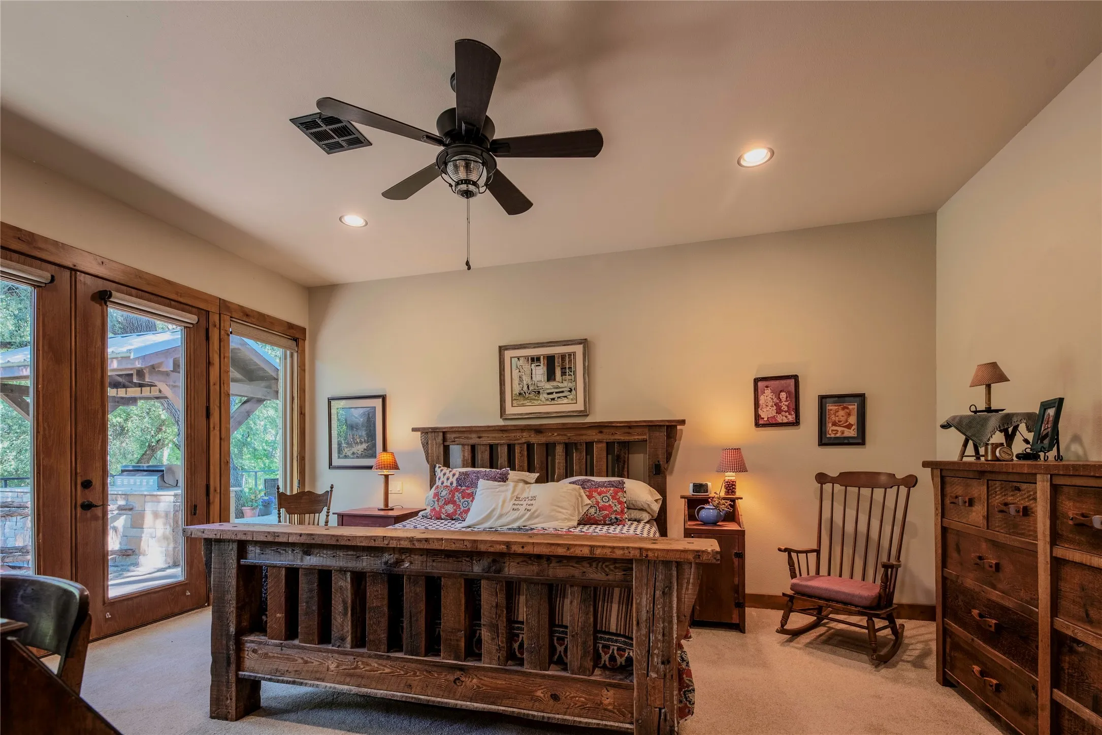 Farm For Sale in Bosque County , 395 County Road 2530, Meridian, Texas 76665, 5 Bedroom, 6 Bathroom, Garage spaces, 2,840 Sqft, built in 2016, mls#21073127, Real Estate Agent in Meridian, Homes For Sale in Bosque county, Homes For Sale in Meridian, Realtor in Meridian Texas, Real Estate Brokerage Independent Realty Texas, Luminita Cordes Realtor