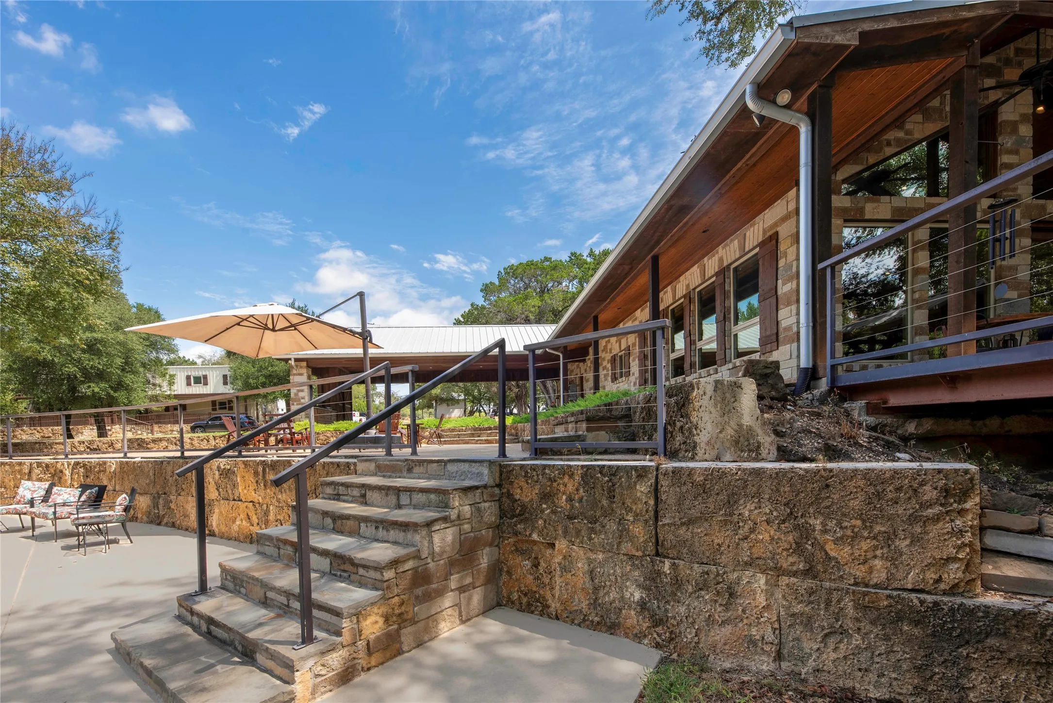Farm For Sale in Bosque County , 395 County Road 2530, Meridian, Texas 76665, 5 Bedroom, 6 Bathroom, Garage spaces, 2,840 Sqft, built in 2016, mls#21073127, Real Estate Agent in Meridian, Homes For Sale in Bosque county, Homes For Sale in Meridian, Realtor in Meridian Texas, Real Estate Brokerage Independent Realty Texas, Luminita Cordes Realtor