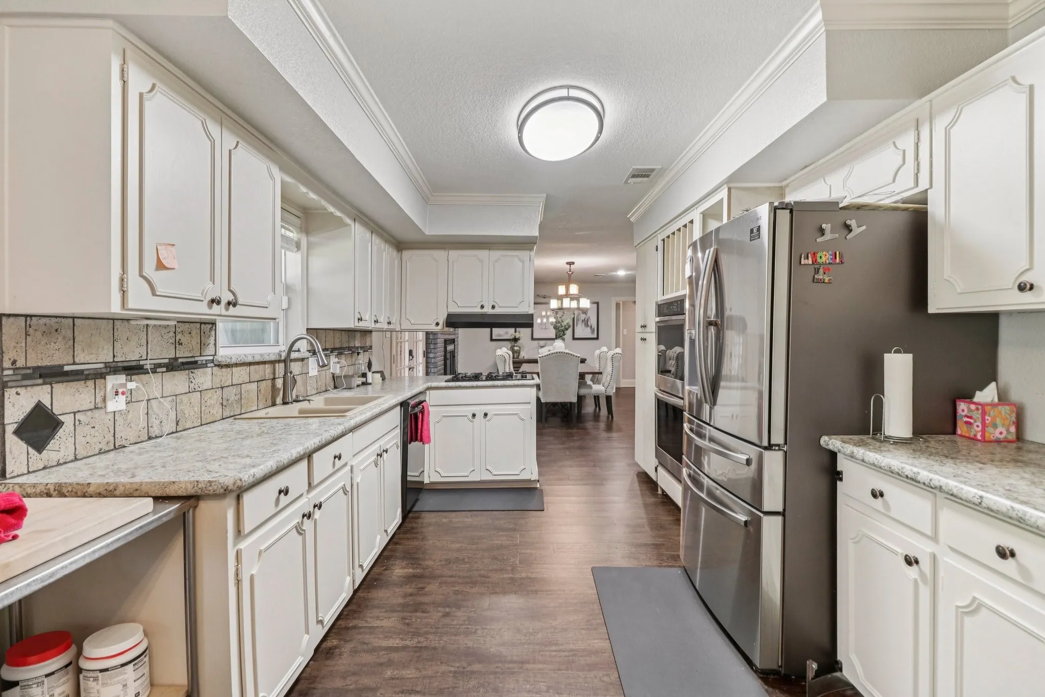 Single Family Residence For Sale in Dallas County , 1213 W Tarrant Road, Grand Prairie, Texas 75050, 4 Bedroom, 2 Bathroom, Garage spaces, 2,274 Sqft, built in 1965, Preowned, mls#21080417, Real Estate Agent in Grand Prairie, Homes For Sale in Dallas county, Homes For Sale in Grand Prairie, Realtor in Grand Prairie Texas, Real Estate Brokerage Independent Realty Texas, Luminita Cordes Realtor