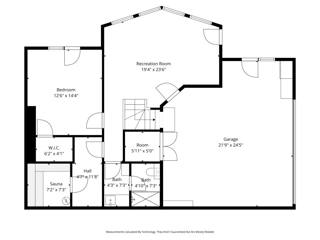 Single Family Residence For Sale in Henderson County , 5848 Lago Vista Drive, Athens, Texas 75752, 4 Bedroom, 5 Bathroom, 2 Garage spaces, 3,245 Sqft, built in 2011, Preowned, mls#21079018, Real Estate Agent in Athens, Homes For Sale in Henderson county, Homes For Sale in Athens, Realtor in Athens Texas, Real Estate Brokerage Independent Realty Texas, Luminita Cordes Realtor