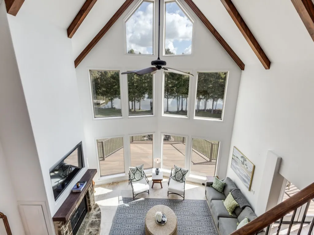 Single Family Residence For Sale in Henderson County , 5848 Lago Vista Drive, Athens, Texas 75752, 4 Bedroom, 5 Bathroom, 2 Garage spaces, 3,245 Sqft, built in 2011, Preowned, mls#21079018, Real Estate Agent in Athens, Homes For Sale in Henderson county, Homes For Sale in Athens, Realtor in Athens Texas, Real Estate Brokerage Independent Realty Texas, Luminita Cordes Realtor