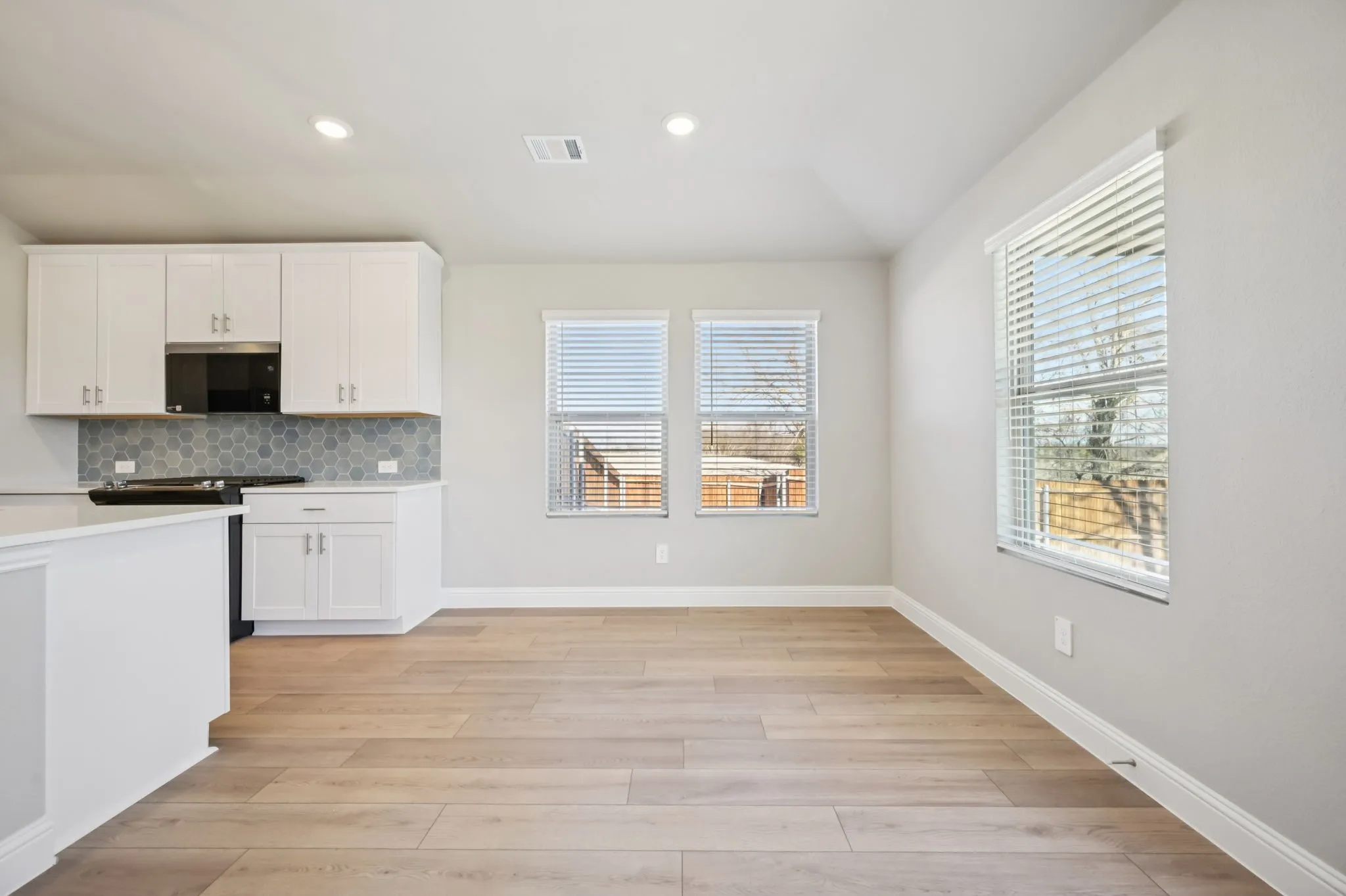 Single Family Residence For Sale in Collin County , 2617 Grand Canyon Street, Anna, Texas 75409, 4 Bedroom, 3 Bathroom, 3 Garage spaces, 2,260 Sqft, built in 2025, New Construction - Incomplete, mls#21078275, Real Estate Agent in Anna, Homes For Sale in Collin county, Homes For Sale in Anna, Realtor in Anna Texas, Real Estate Brokerage Independent Realty Texas, Luminita Cordes Realtor