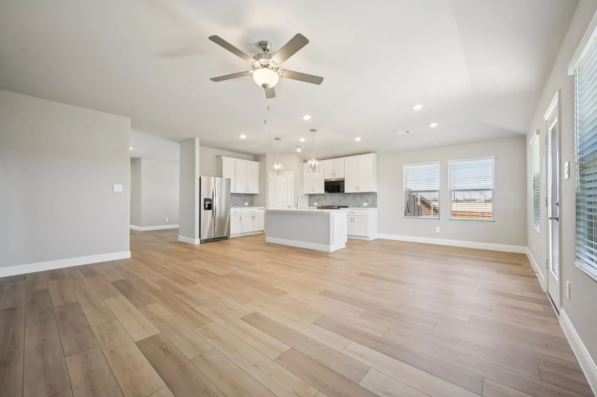 Single Family Residence For Sale in Collin County , 2617 Grand Canyon Street, Anna, Texas 75409, 4 Bedroom, 3 Bathroom, 3 Garage spaces, 2,260 Sqft, built in 2025, New Construction - Incomplete, mls#21078275, Real Estate Agent in Anna, Homes For Sale in Collin county, Homes For Sale in Anna, Realtor in Anna Texas, Real Estate Brokerage Independent Realty Texas, Luminita Cordes Realtor
