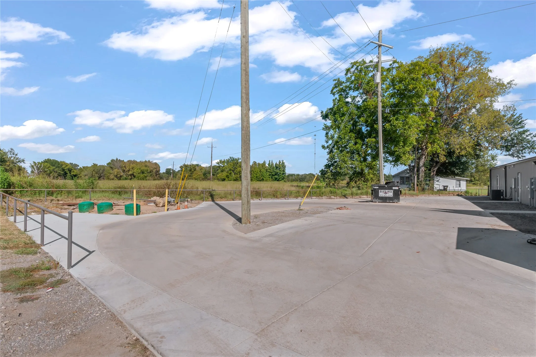 Business For Sale in Van Zandt County , 15996 HWY 80, Edgewood, Texas 75117, 0, 0, Garage spaces, 0 Sqft, built in 2023, Preowned, Price $650,000, mls#21079535, Real Estate Agent in Edgewood, Homes For Sale in Van Zandt county, Homes For Sale in Edgewood, Realtor in Edgewood Texas, Real Estate Brokerage Independent Realty Texas, Luminita Cordes Realtor