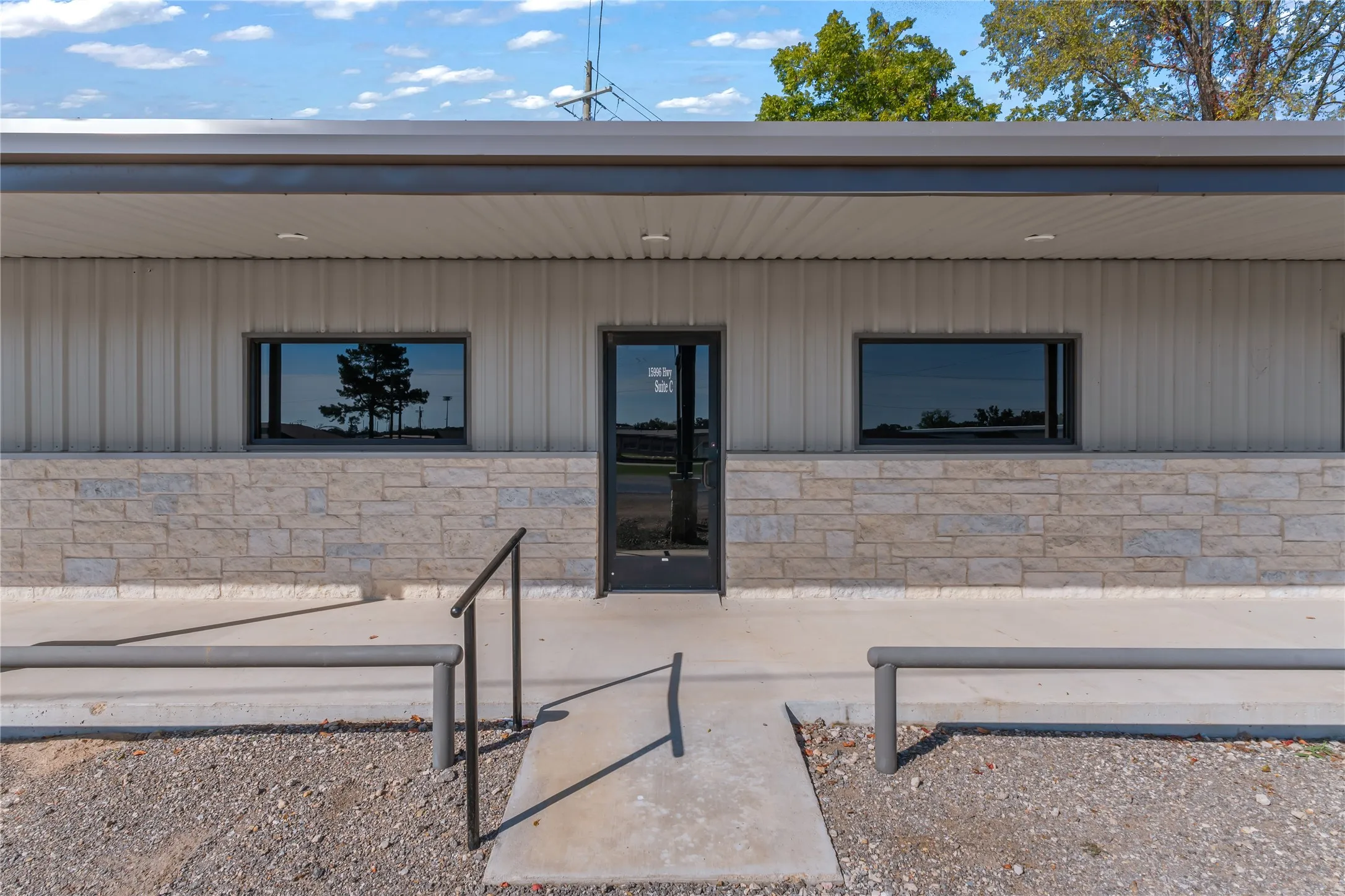 Business For Sale in Van Zandt County , 15996 HWY 80, Edgewood, Texas 75117, 0, 0, Garage spaces, 0 Sqft, built in 2023, Preowned, Price $650,000, mls#21079535, Real Estate Agent in Edgewood, Homes For Sale in Van Zandt county, Homes For Sale in Edgewood, Realtor in Edgewood Texas, Real Estate Brokerage Independent Realty Texas, Luminita Cordes Realtor
