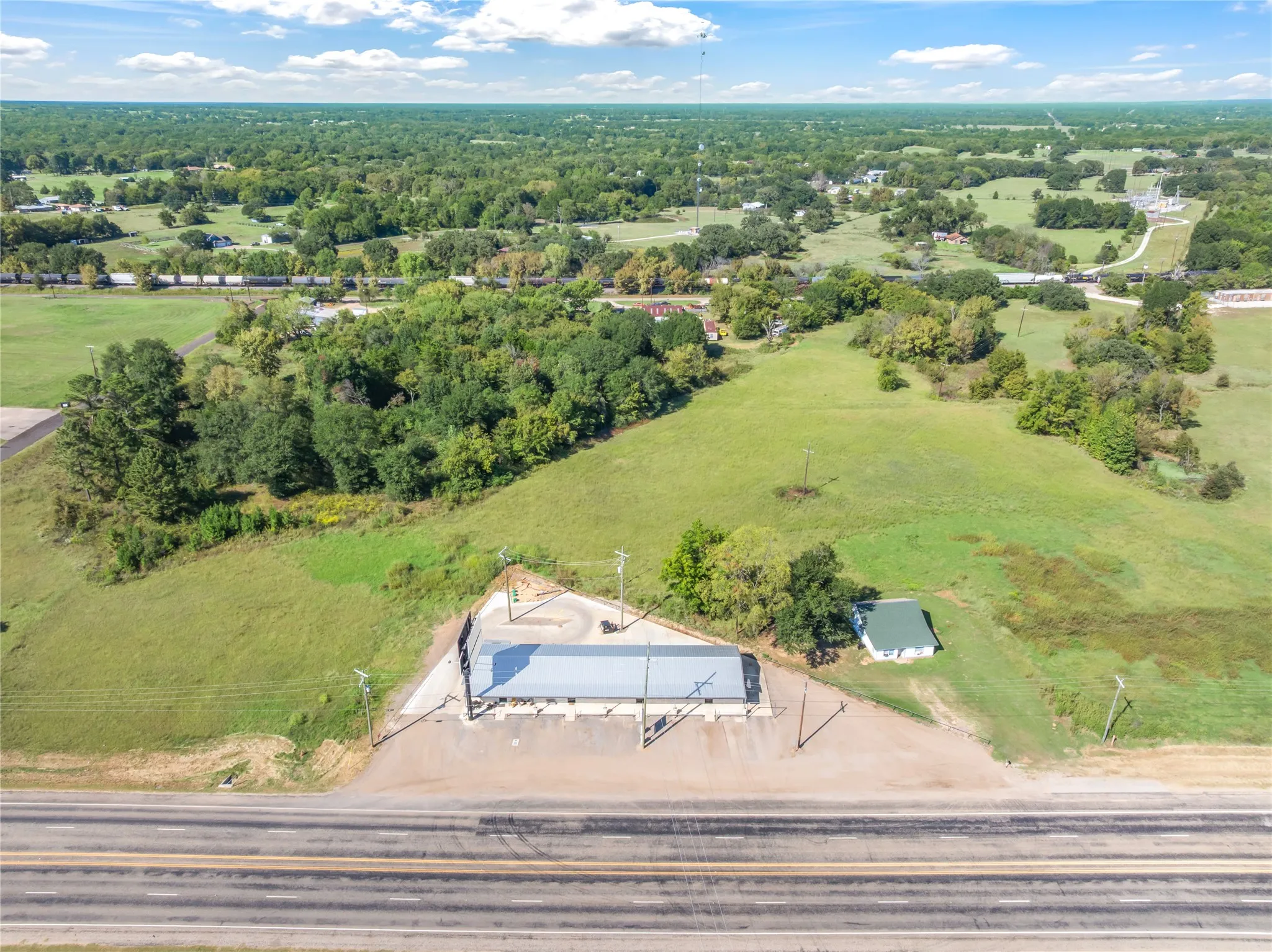 Business For Sale in Van Zandt County , 15996 HWY 80, Edgewood, Texas 75117, 0, 0, Garage spaces, 0 Sqft, built in 2023, Preowned, Price $650,000, mls#21079535, Real Estate Agent in Edgewood, Homes For Sale in Van Zandt county, Homes For Sale in Edgewood, Realtor in Edgewood Texas, Real Estate Brokerage Independent Realty Texas, Luminita Cordes Realtor