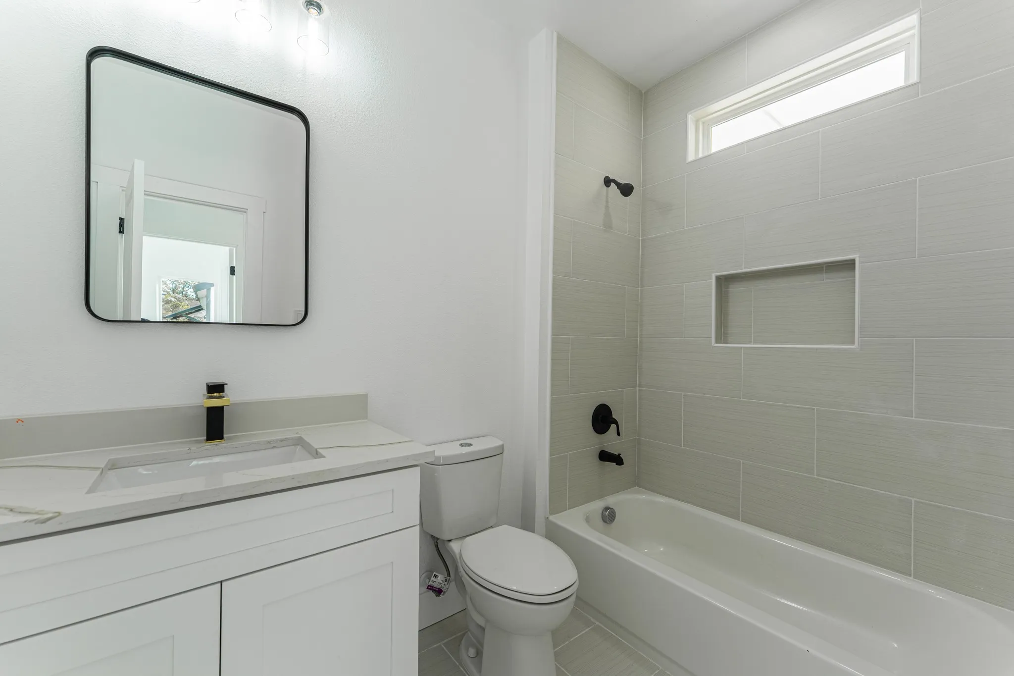Single Family Residence For Sale in Hopkins County , 316 Beckham Street W, Sulphur Springs, Texas 75482, 3 Bedroom, 2 Bathroom, 1 Garage spaces, 1,416 Sqft, built in 2025, New Construction - Complete, mls#21080719, Real Estate Agent in Sulphur Springs, Homes For Sale in Hopkins county, Homes For Sale in Sulphur Springs, Realtor in Sulphur Springs Texas, Real Estate Brokerage Independent Realty Texas, Luminita Cordes Realtor