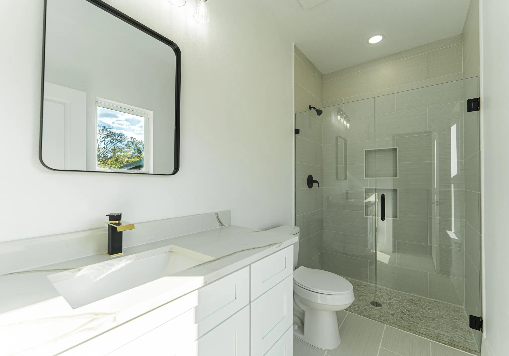 Single Family Residence For Sale in Hopkins County , 316 Beckham Street W, Sulphur Springs, Texas 75482, 3 Bedroom, 2 Bathroom, 1 Garage spaces, 1,416 Sqft, built in 2025, New Construction - Complete, mls#21080719, Real Estate Agent in Sulphur Springs, Homes For Sale in Hopkins county, Homes For Sale in Sulphur Springs, Realtor in Sulphur Springs Texas, Real Estate Brokerage Independent Realty Texas, Luminita Cordes Realtor