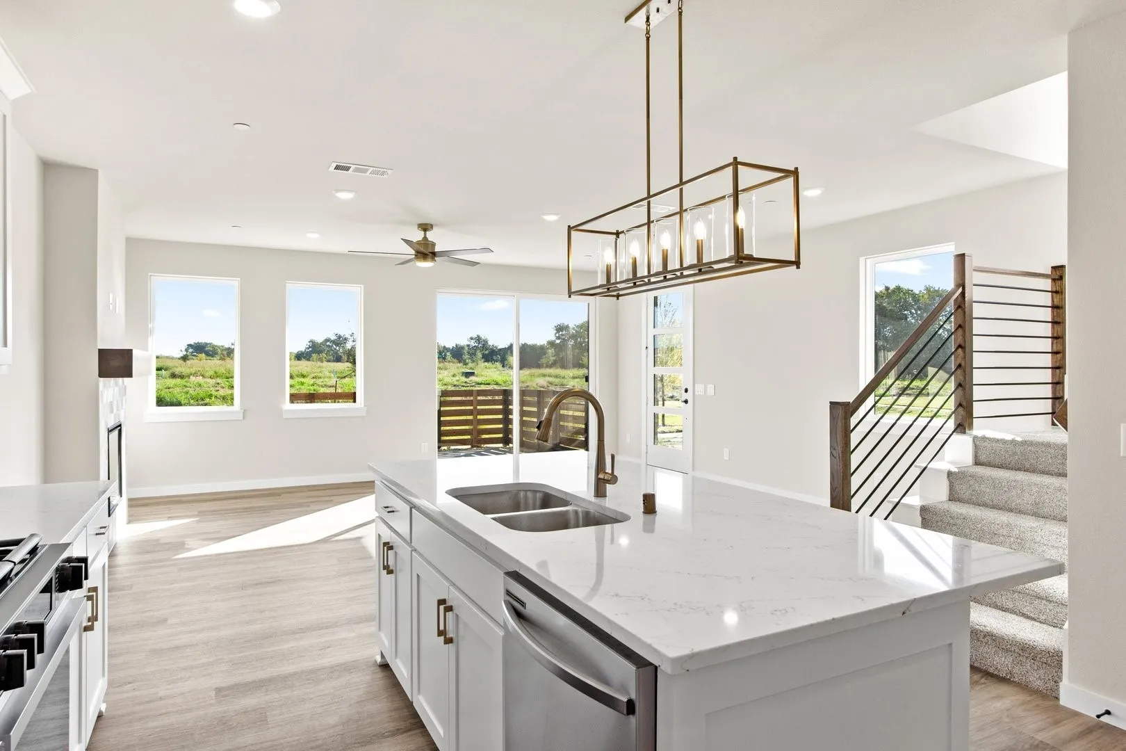 015-2028AldrichRoad-Celina-TX-75009-Kitchen.jpg-SMALL