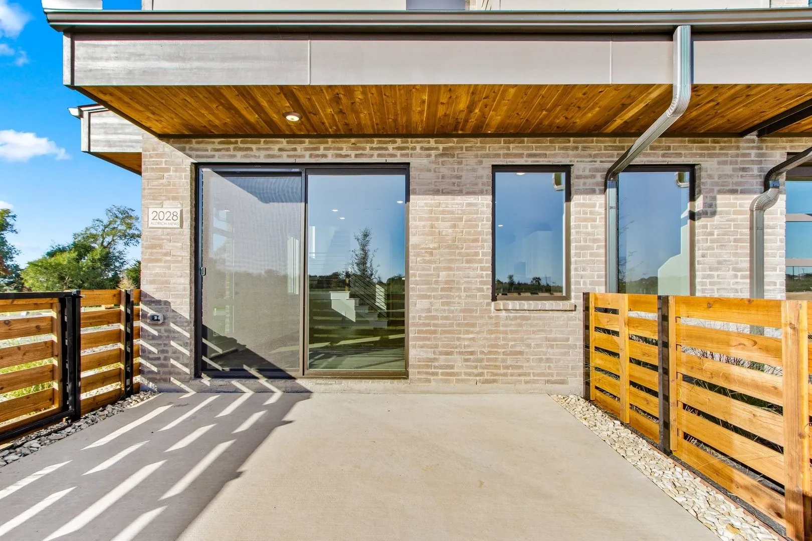 004-2028AldrichRoad-Celina-TX-75009-Patio.jpg-SMALL