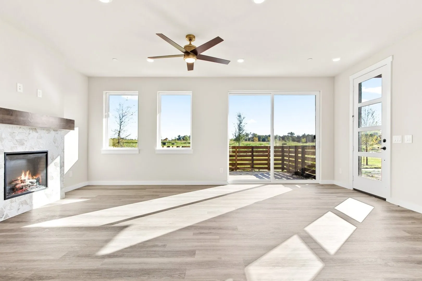 007-2028AldrichRoad-Celina-TX-75009-Living.jpg-SMALL