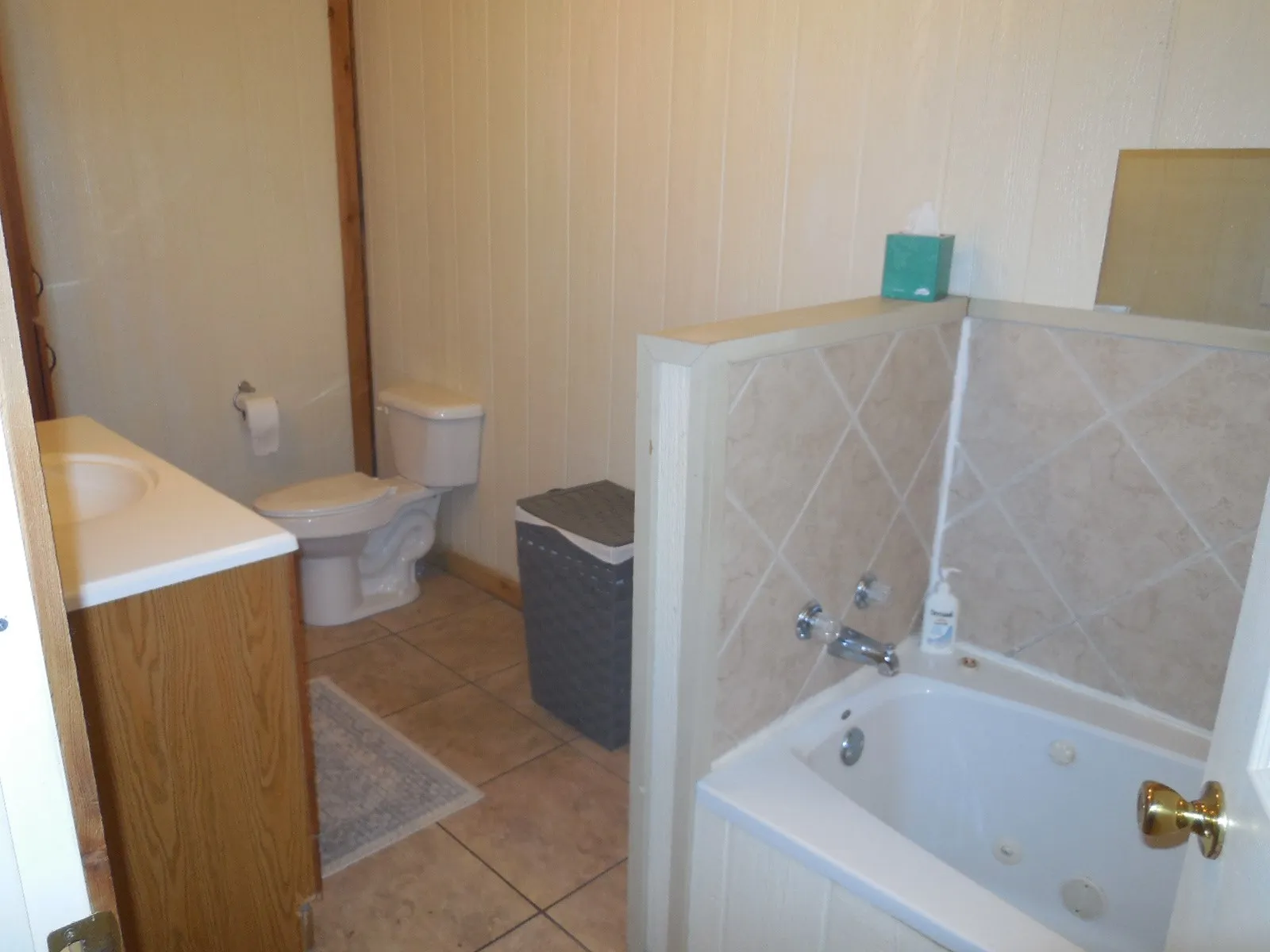 Farm For Sale in Eastland County , 2502 Highway 112, Eastland, Texas 76448, 3 Bedroom, 3 Bathroom, Garage spaces, 2,056 Sqft, built in 1950, Preowned, mls#21081081, Real Estate Agent in Eastland, Homes For Sale in Eastland county, Homes For Sale in Eastland, Realtor in Eastland Texas, Real Estate Brokerage Independent Realty Texas, Luminita Cordes Realtor