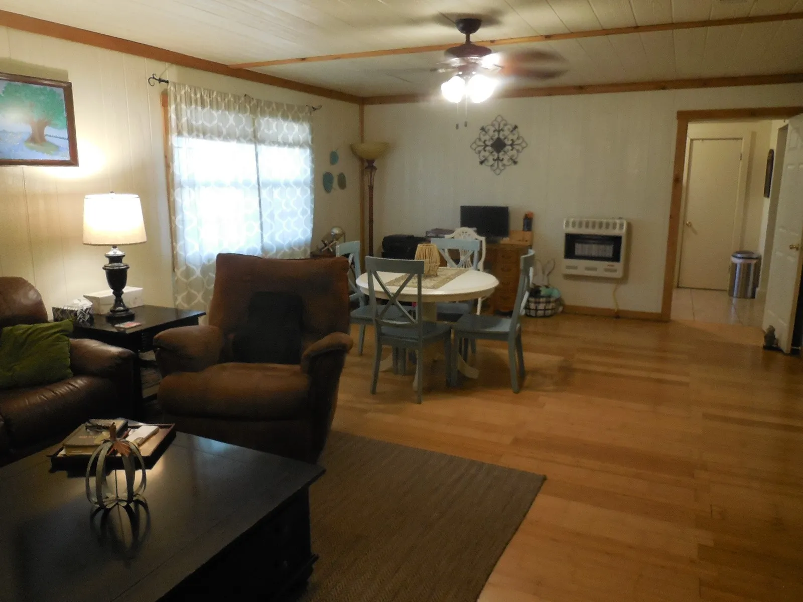 Farm For Sale in Eastland County , 2502 Highway 112, Eastland, Texas 76448, 3 Bedroom, 3 Bathroom, Garage spaces, 2,056 Sqft, built in 1950, Preowned, mls#21081081, Real Estate Agent in Eastland, Homes For Sale in Eastland county, Homes For Sale in Eastland, Realtor in Eastland Texas, Real Estate Brokerage Independent Realty Texas, Luminita Cordes Realtor