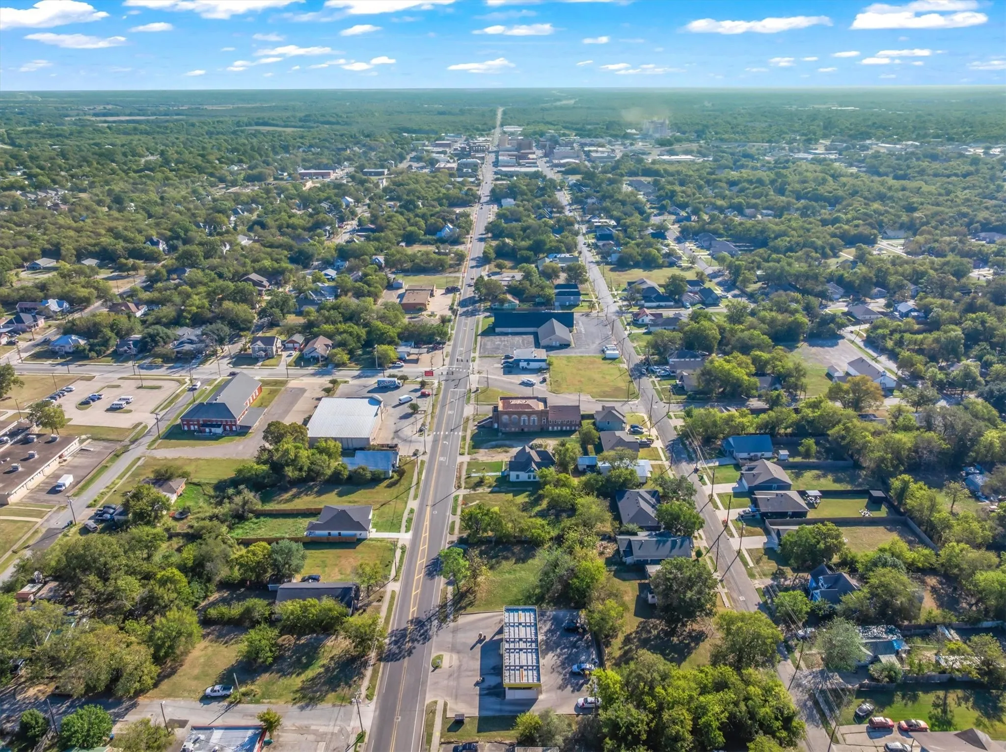 Business For Sale in Hunt County , 3937 Lee Street, Greenville, Texas 75401, 0, 0, Garage spaces, 0 Sqft, built in 2004, Preowned, mls#21075462, Real Estate Agent in Greenville, Homes For Sale in Hunt county, Homes For Sale in Greenville, Realtor in Greenville Texas, Real Estate Brokerage Independent Realty Texas, Luminita Cordes Realtor