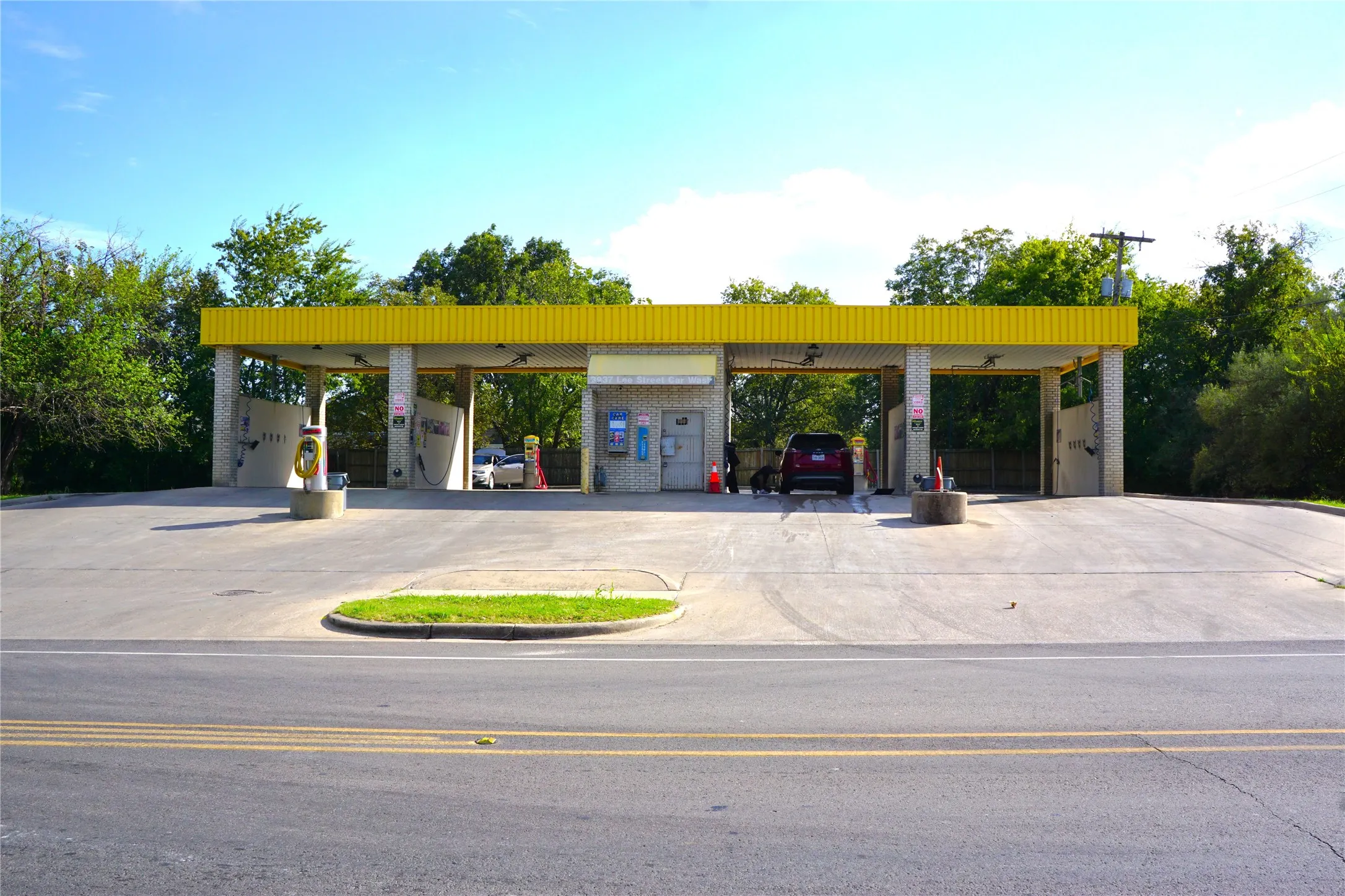 Business For Sale in Hunt County , 3937 Lee Street, Greenville, Texas 75401, 0, 0, Garage spaces, 0 Sqft, built in 2004, Preowned, mls#21075462, Real Estate Agent in Greenville, Homes For Sale in Hunt county, Homes For Sale in Greenville, Realtor in Greenville Texas, Real Estate Brokerage Independent Realty Texas, Luminita Cordes Realtor