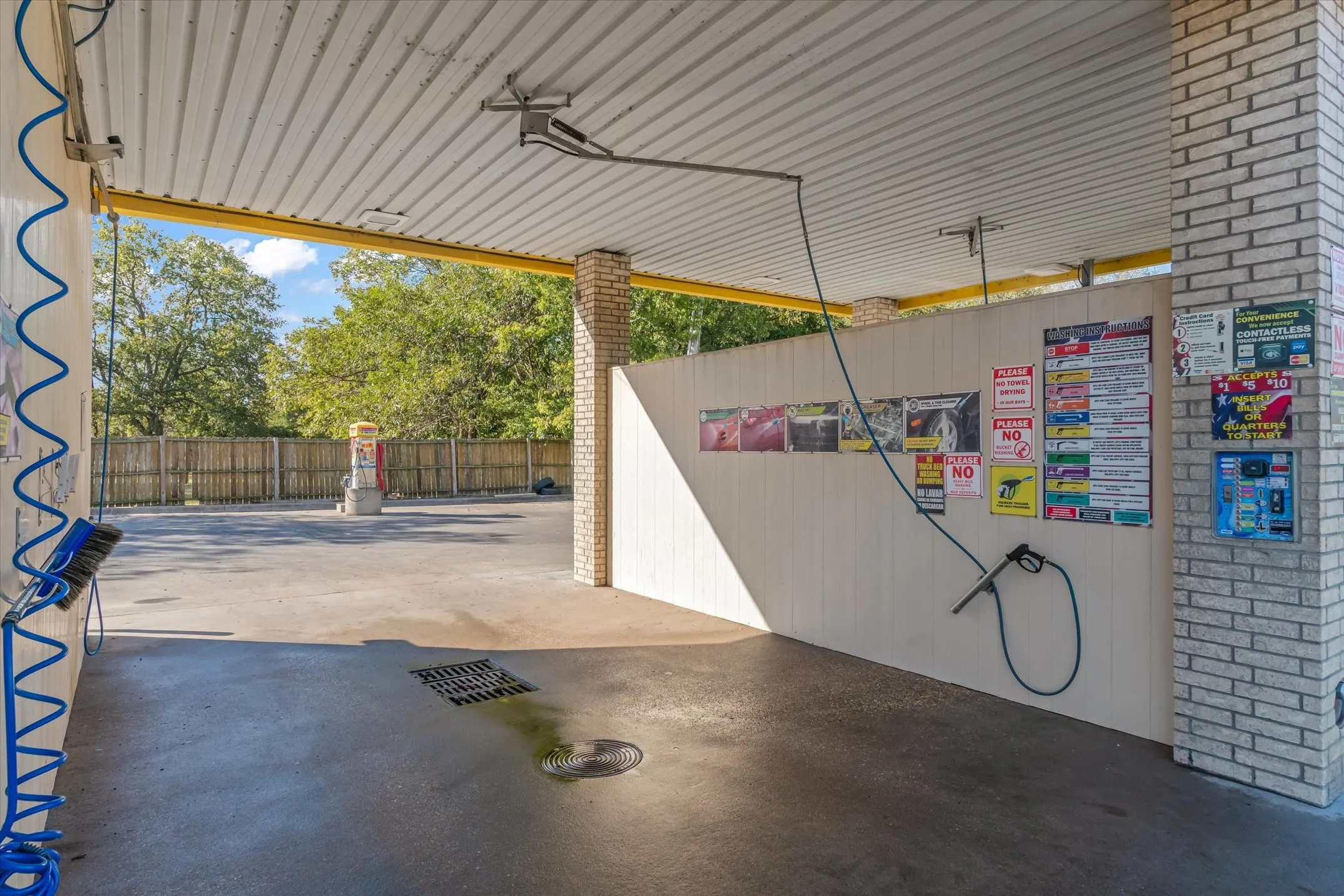 Business For Sale in Hunt County , 3937 Lee Street, Greenville, Texas 75401, 0, 0, Garage spaces, 0 Sqft, built in 2004, Preowned, mls#21075462, Real Estate Agent in Greenville, Homes For Sale in Hunt county, Homes For Sale in Greenville, Realtor in Greenville Texas, Real Estate Brokerage Independent Realty Texas, Luminita Cordes Realtor