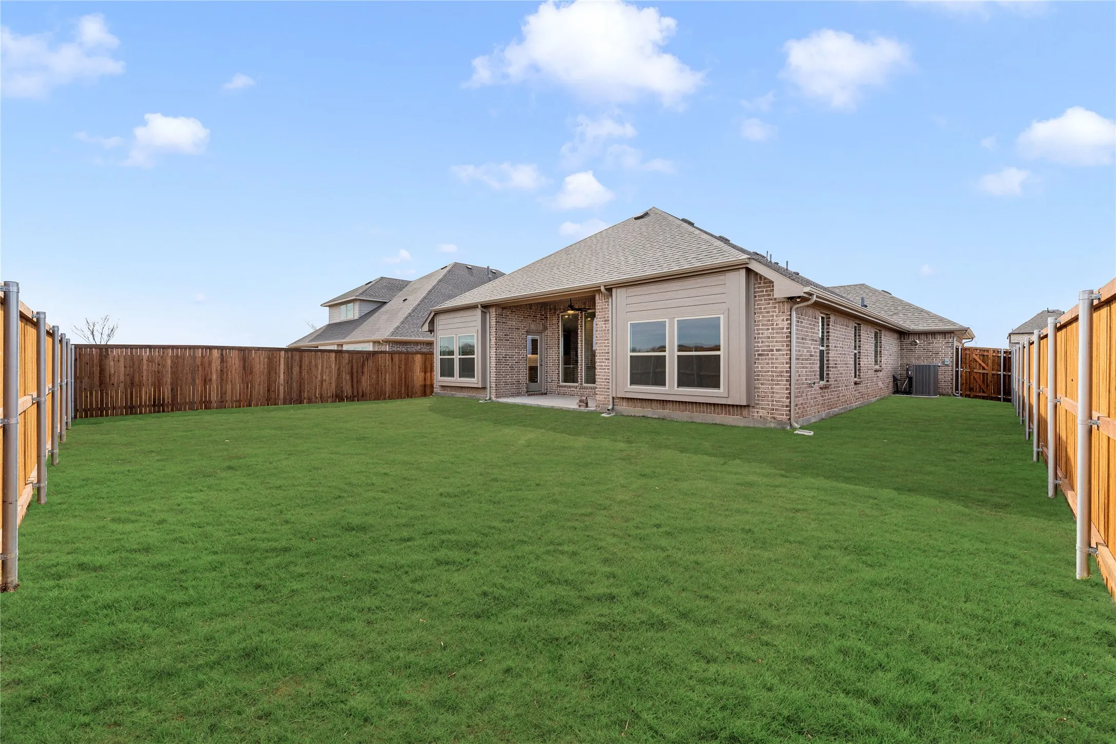 Single Family Residence For Sale in Rockwall County , 2248 Birkdale Boulevard, Royse City, Texas 75189, 3 Bedroom, 3 Bathroom, 2 Garage spaces, 2,102 Sqft, built in 2025, New Construction - Complete, mls#21068883, Real Estate Agent in Royse City, Homes For Sale in Rockwall county, Homes For Sale in Royse City, Realtor in Royse City Texas, Real Estate Brokerage Independent Realty Texas, Luminita Cordes Realtor