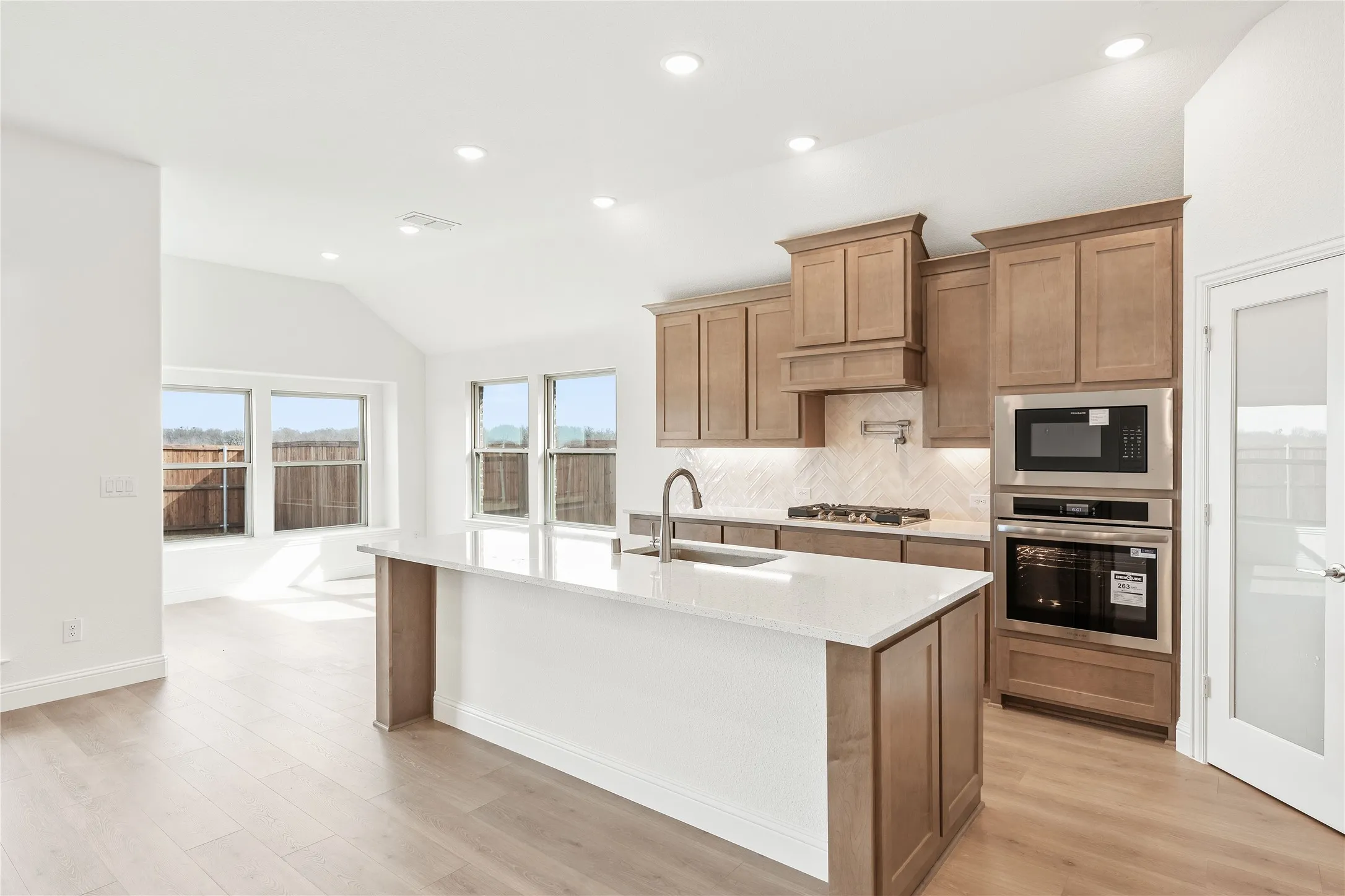 Single Family Residence For Sale in Rockwall County , 2248 Birkdale Boulevard, Royse City, Texas 75189, 3 Bedroom, 3 Bathroom, 2 Garage spaces, 2,102 Sqft, built in 2025, New Construction - Complete, mls#21068883, Real Estate Agent in Royse City, Homes For Sale in Rockwall county, Homes For Sale in Royse City, Realtor in Royse City Texas, Real Estate Brokerage Independent Realty Texas, Luminita Cordes Realtor