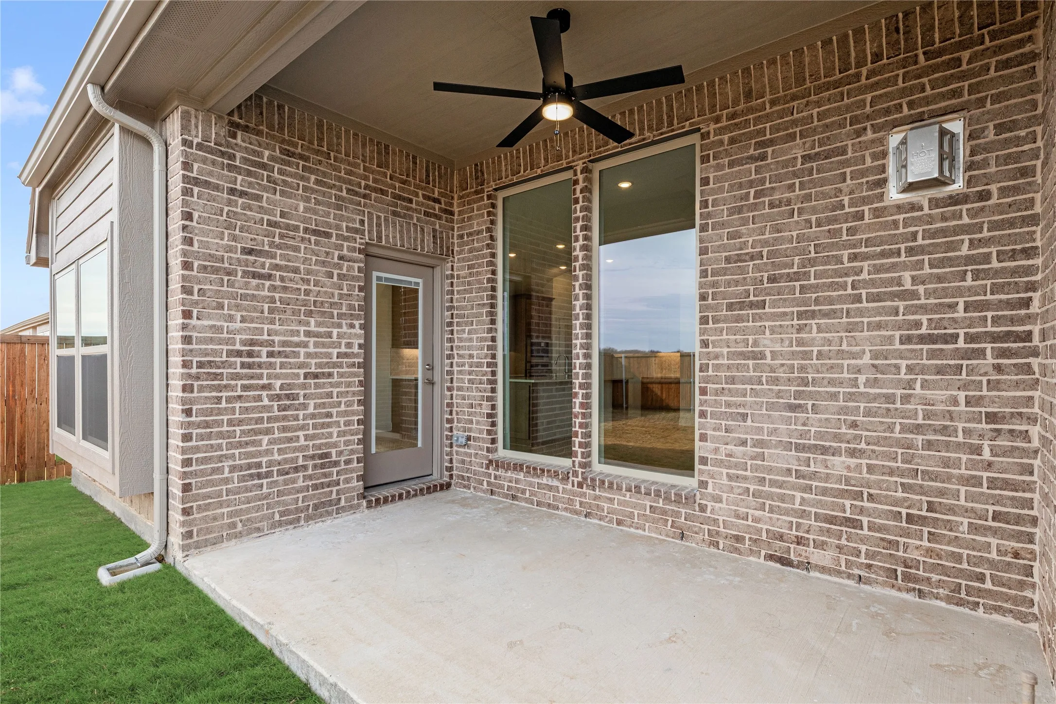 Single Family Residence For Sale in Rockwall County , 2248 Birkdale Boulevard, Royse City, Texas 75189, 3 Bedroom, 3 Bathroom, 2 Garage spaces, 2,102 Sqft, built in 2025, New Construction - Complete, mls#21068883, Real Estate Agent in Royse City, Homes For Sale in Rockwall county, Homes For Sale in Royse City, Realtor in Royse City Texas, Real Estate Brokerage Independent Realty Texas, Luminita Cordes Realtor