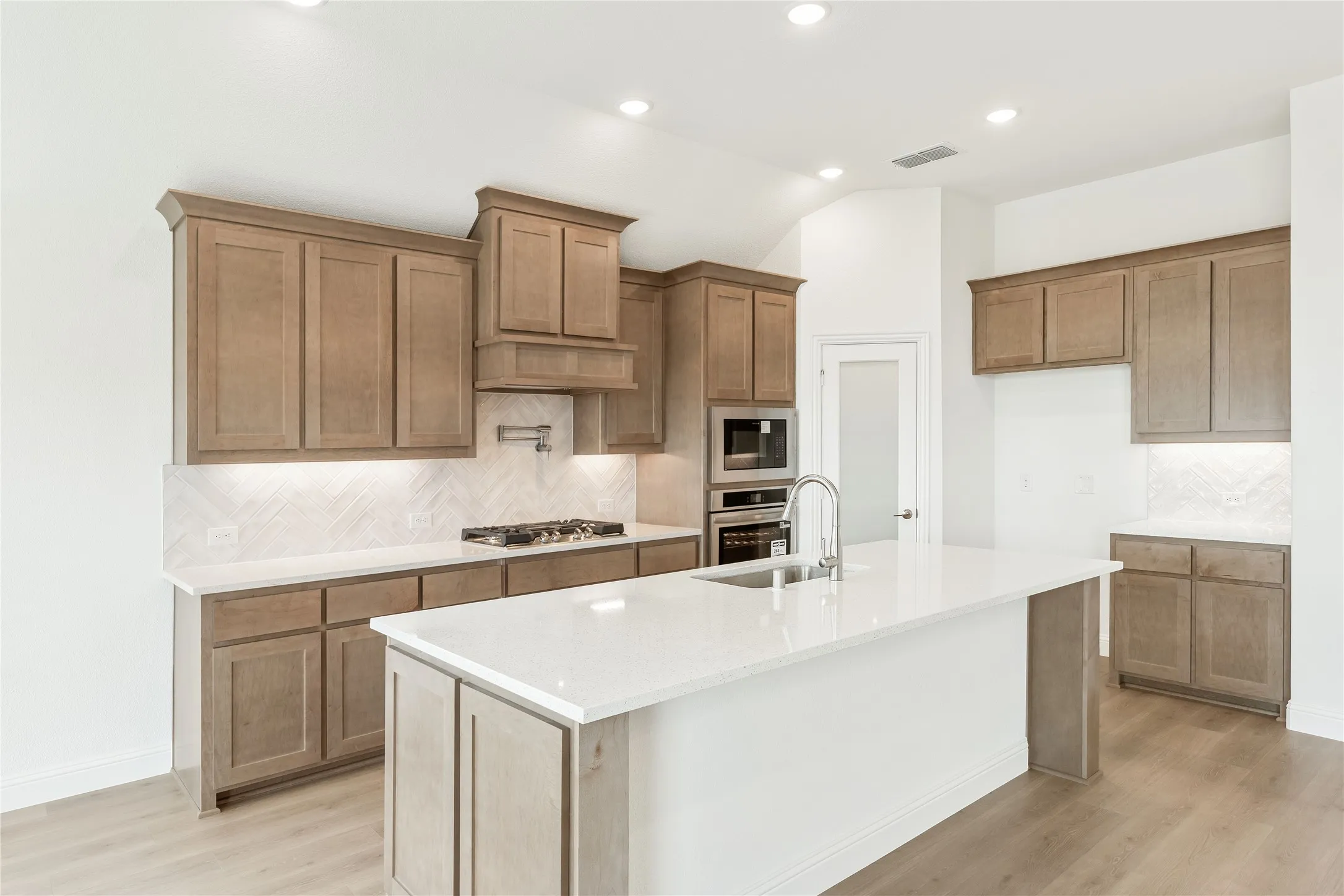 Single Family Residence For Sale in Rockwall County , 2248 Birkdale Boulevard, Royse City, Texas 75189, 3 Bedroom, 3 Bathroom, 2 Garage spaces, 2,102 Sqft, built in 2025, New Construction - Complete, mls#21068883, Real Estate Agent in Royse City, Homes For Sale in Rockwall county, Homes For Sale in Royse City, Realtor in Royse City Texas, Real Estate Brokerage Independent Realty Texas, Luminita Cordes Realtor