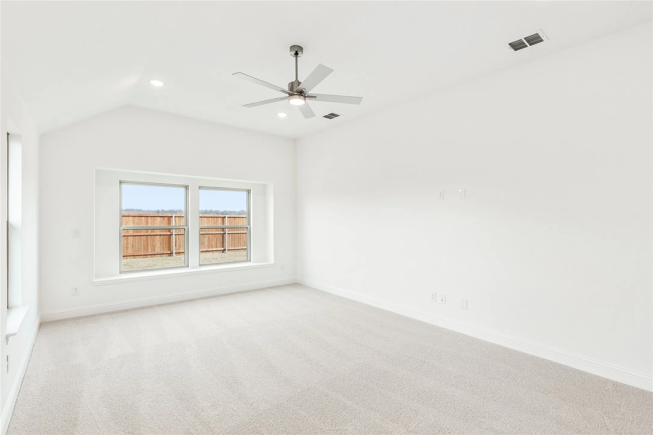 Single Family Residence For Sale in Rockwall County , 2248 Birkdale Boulevard, Royse City, Texas 75189, 3 Bedroom, 3 Bathroom, 2 Garage spaces, 2,102 Sqft, built in 2025, New Construction - Complete, mls#21068883, Real Estate Agent in Royse City, Homes For Sale in Rockwall county, Homes For Sale in Royse City, Realtor in Royse City Texas, Real Estate Brokerage Independent Realty Texas, Luminita Cordes Realtor