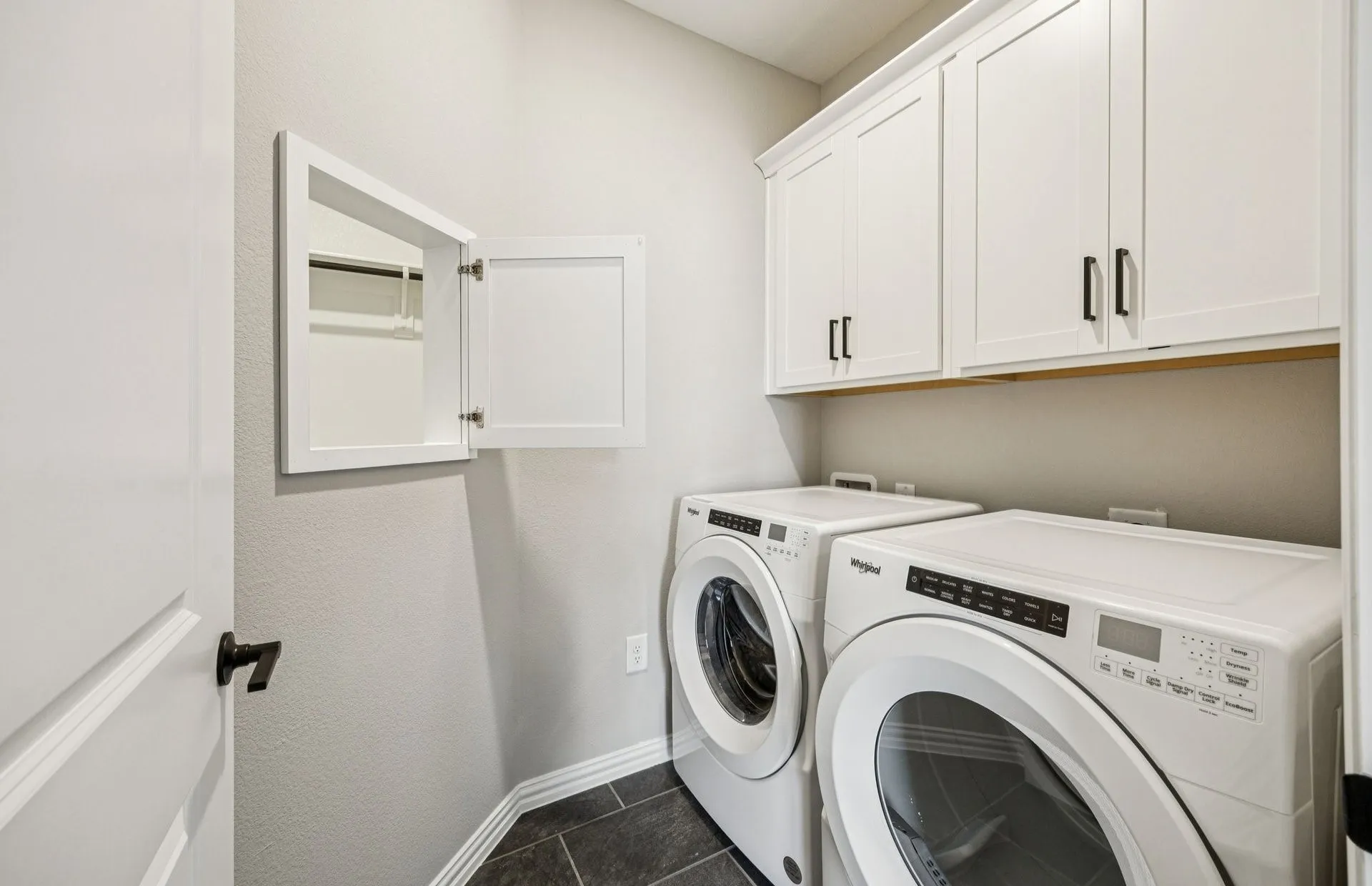 Spacious laundry room