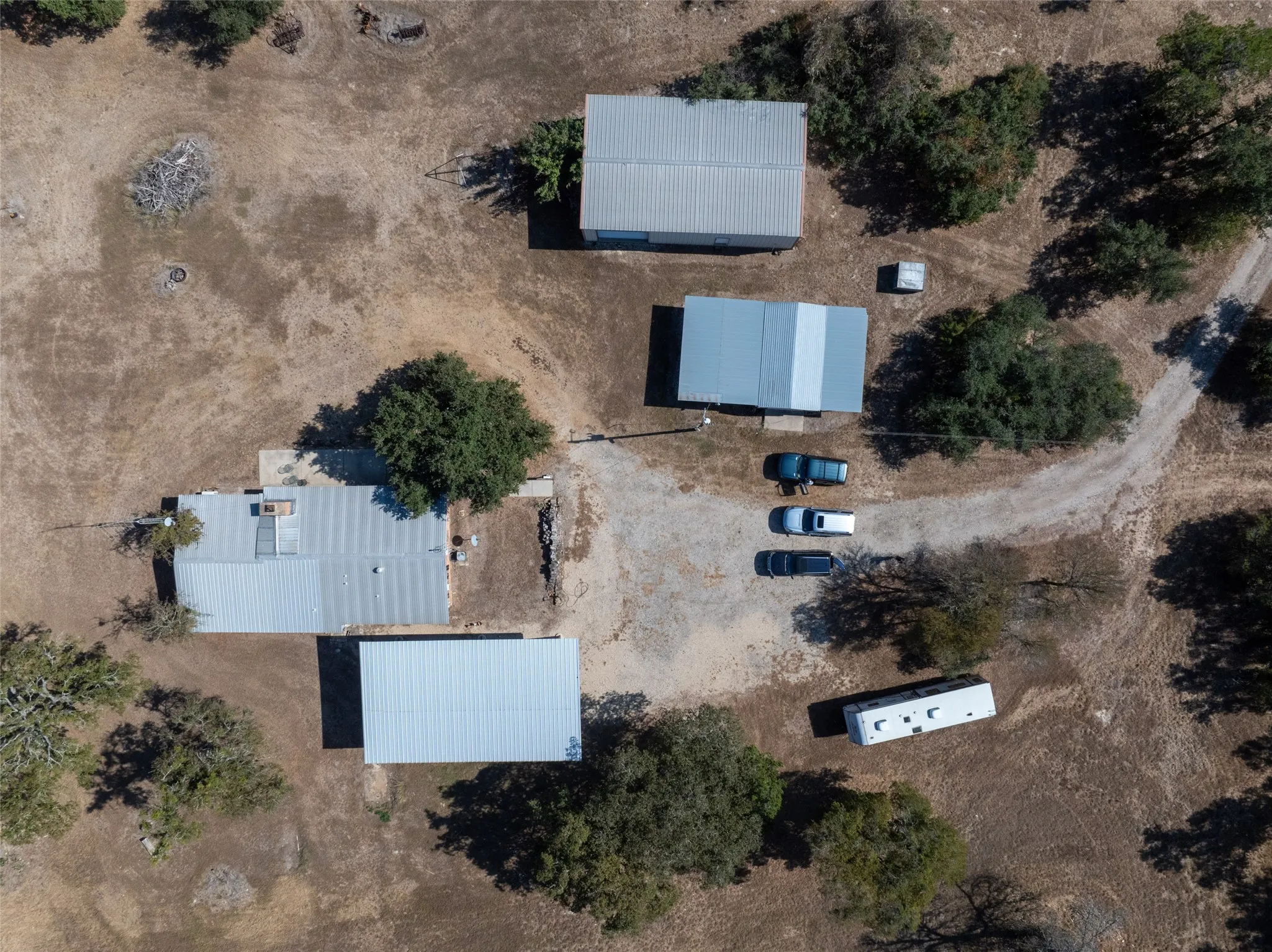 Farm For Sale in Bell County , 8520 Brewer Lane, Salado, Texas 76571, 2 Bedroom, 1 Bathroom, 1 Garage spaces, 1,380 Sqft, built in 1966, mls#21081913, Real Estate Agent in Salado, Homes For Sale in Bell county, Homes For Sale in Salado, Realtor in Salado Texas, Real Estate Brokerage Independent Realty Texas, Luminita Cordes Realtor